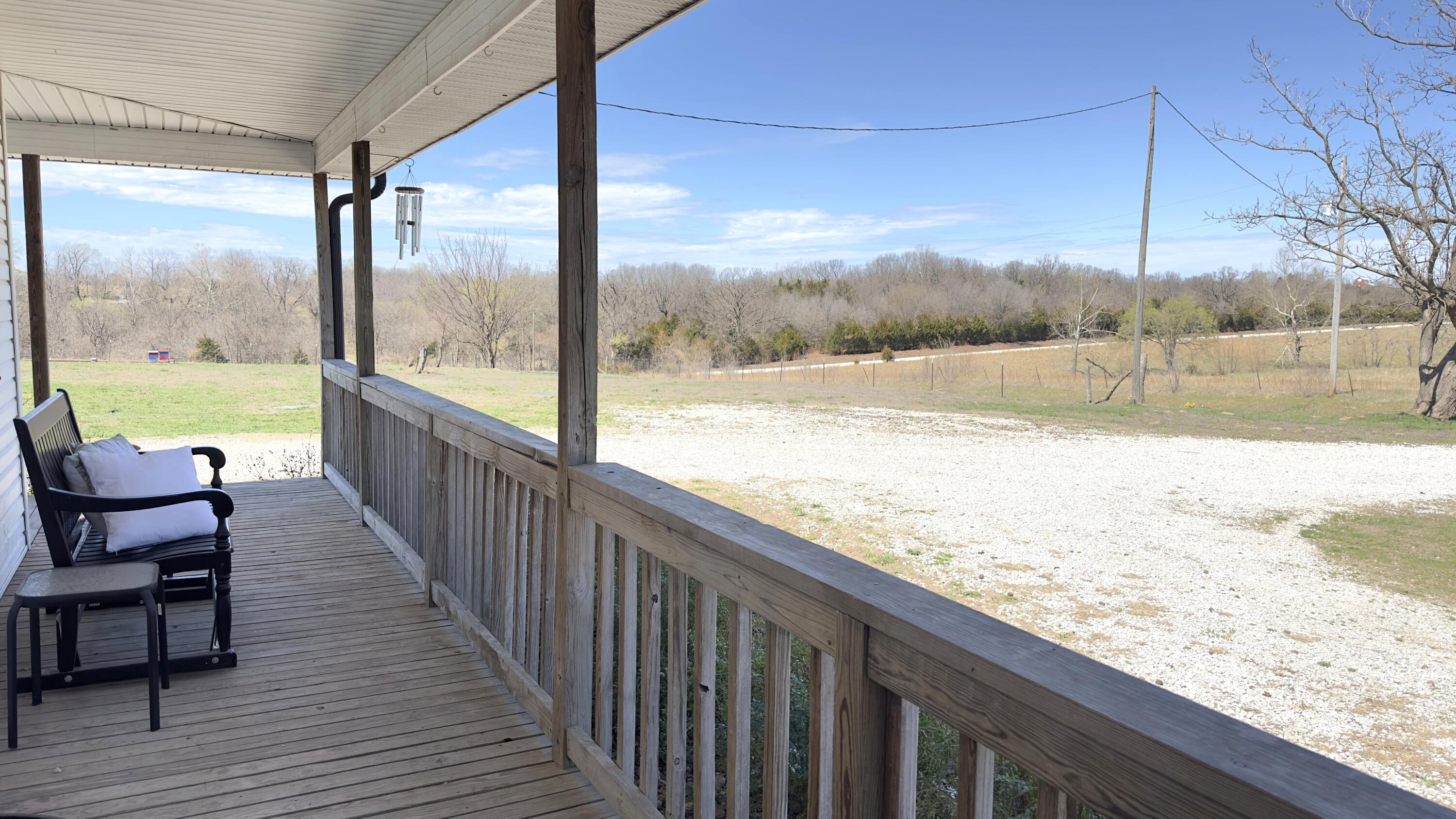 1892 East 415th Road Property Photo 6