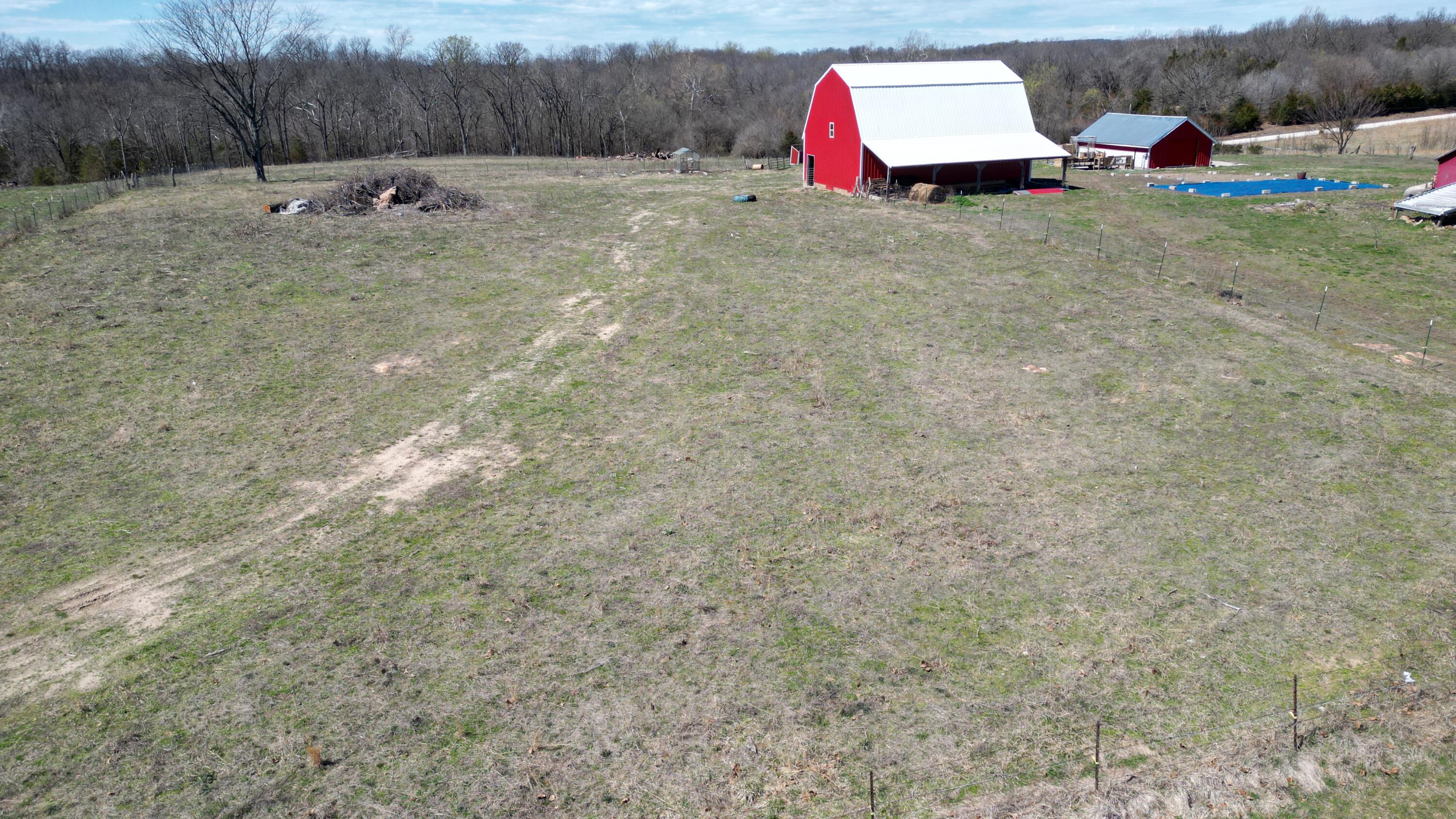 1892 East 415th Road Property Photo 56