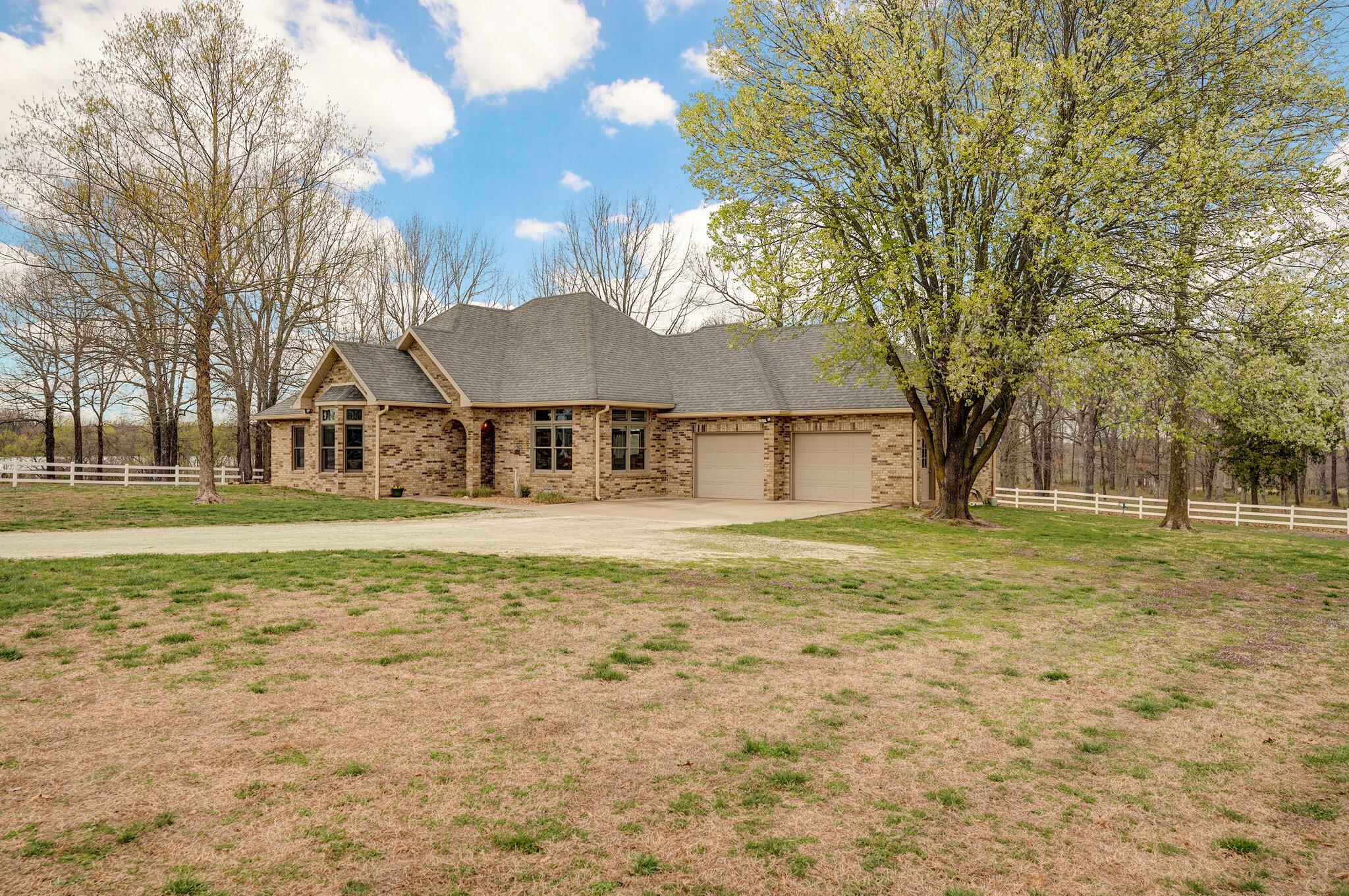 160 Foose Road Property Photo 6