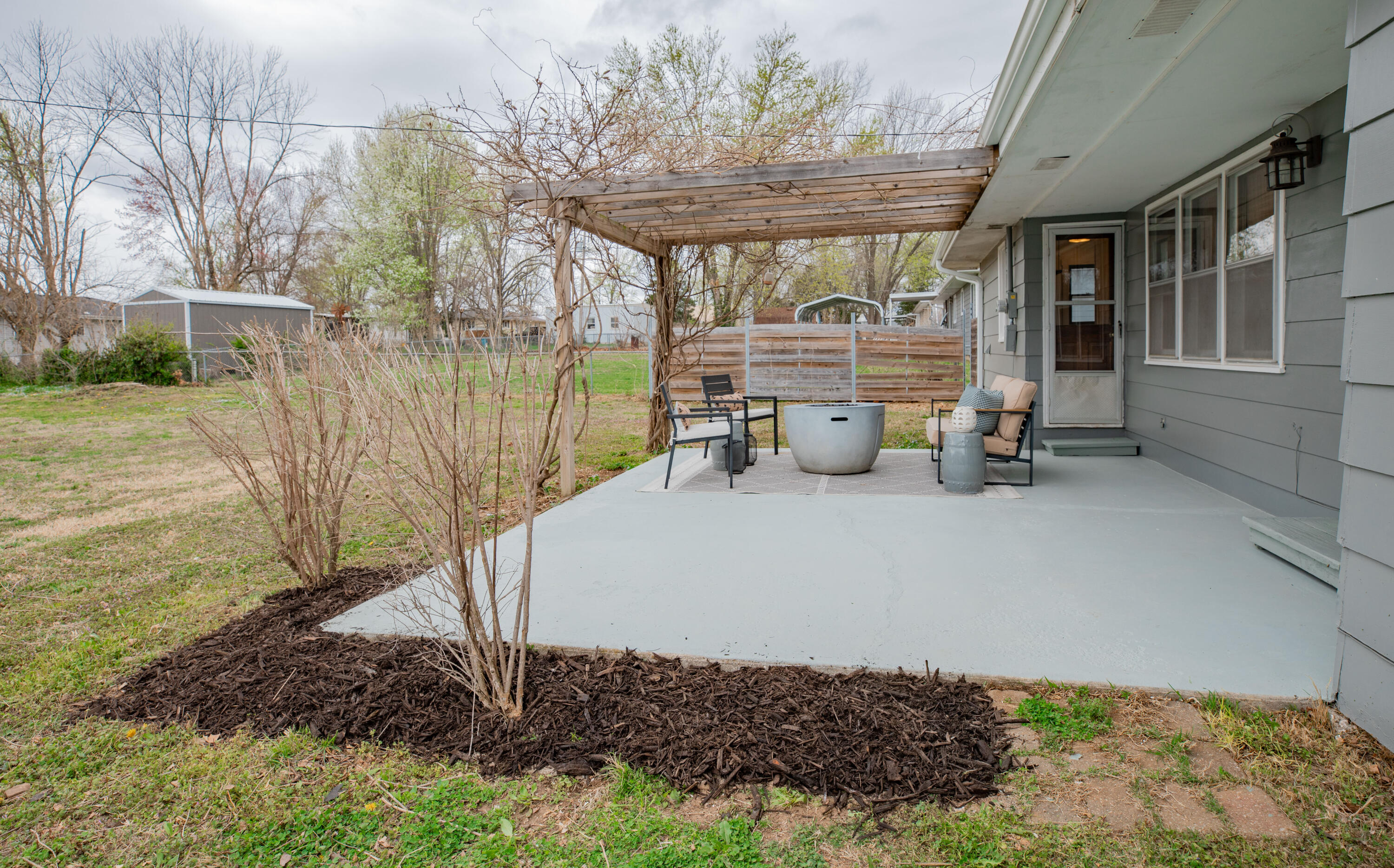 300 West Fairview Street Property Photo 29