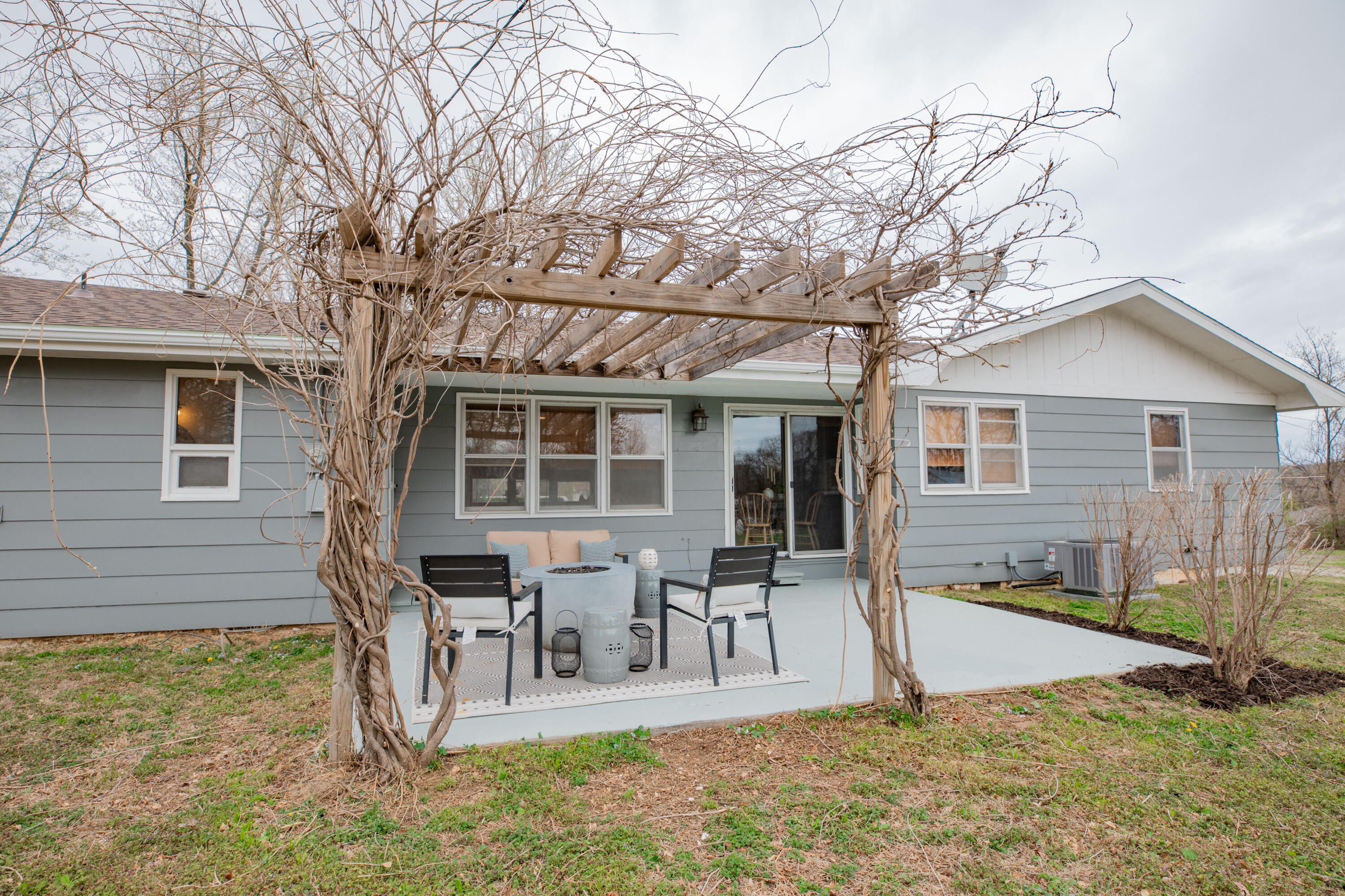300 West Fairview Street Property Photo 30