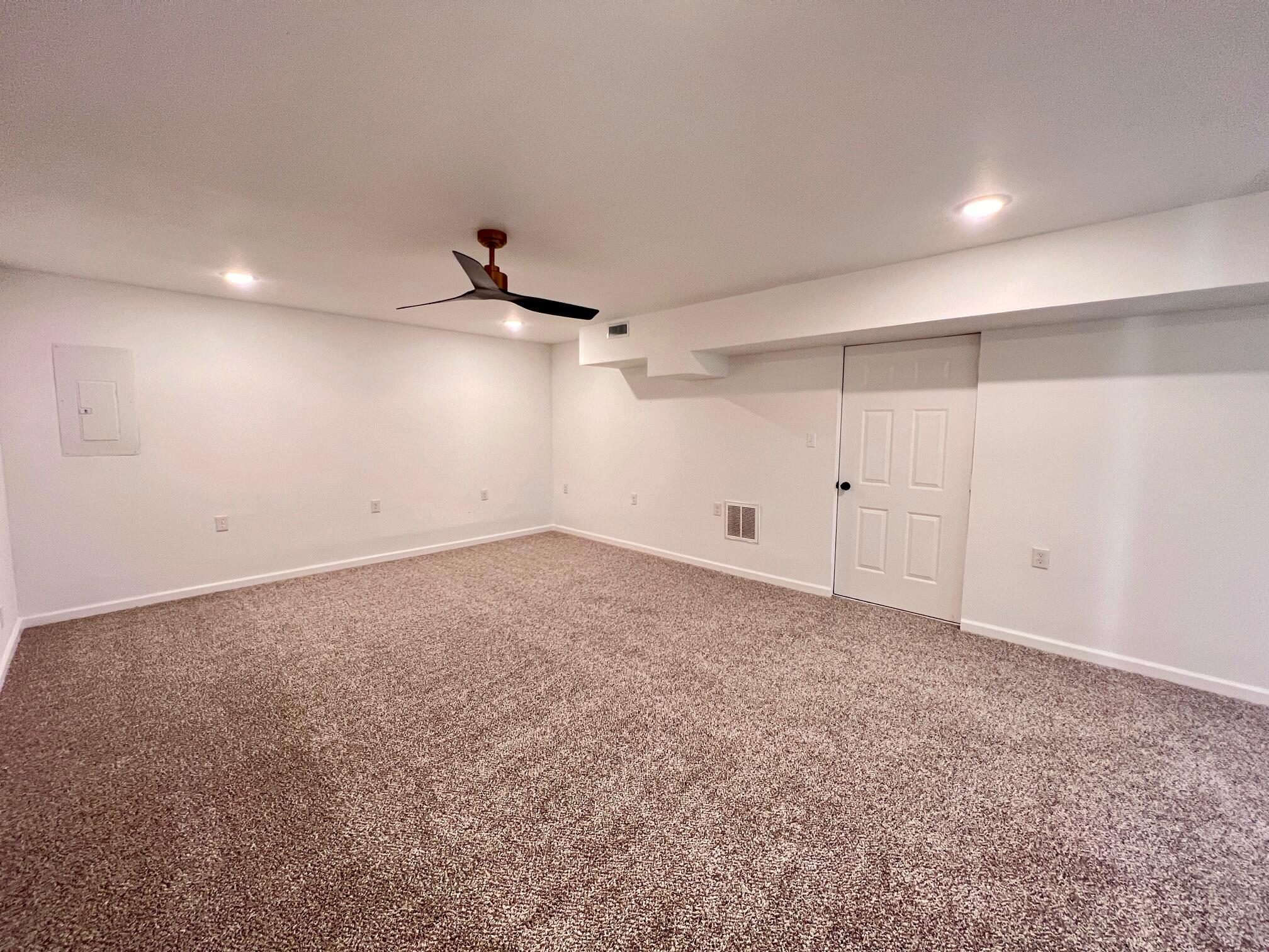 1909 Lael Street Property Photo 25