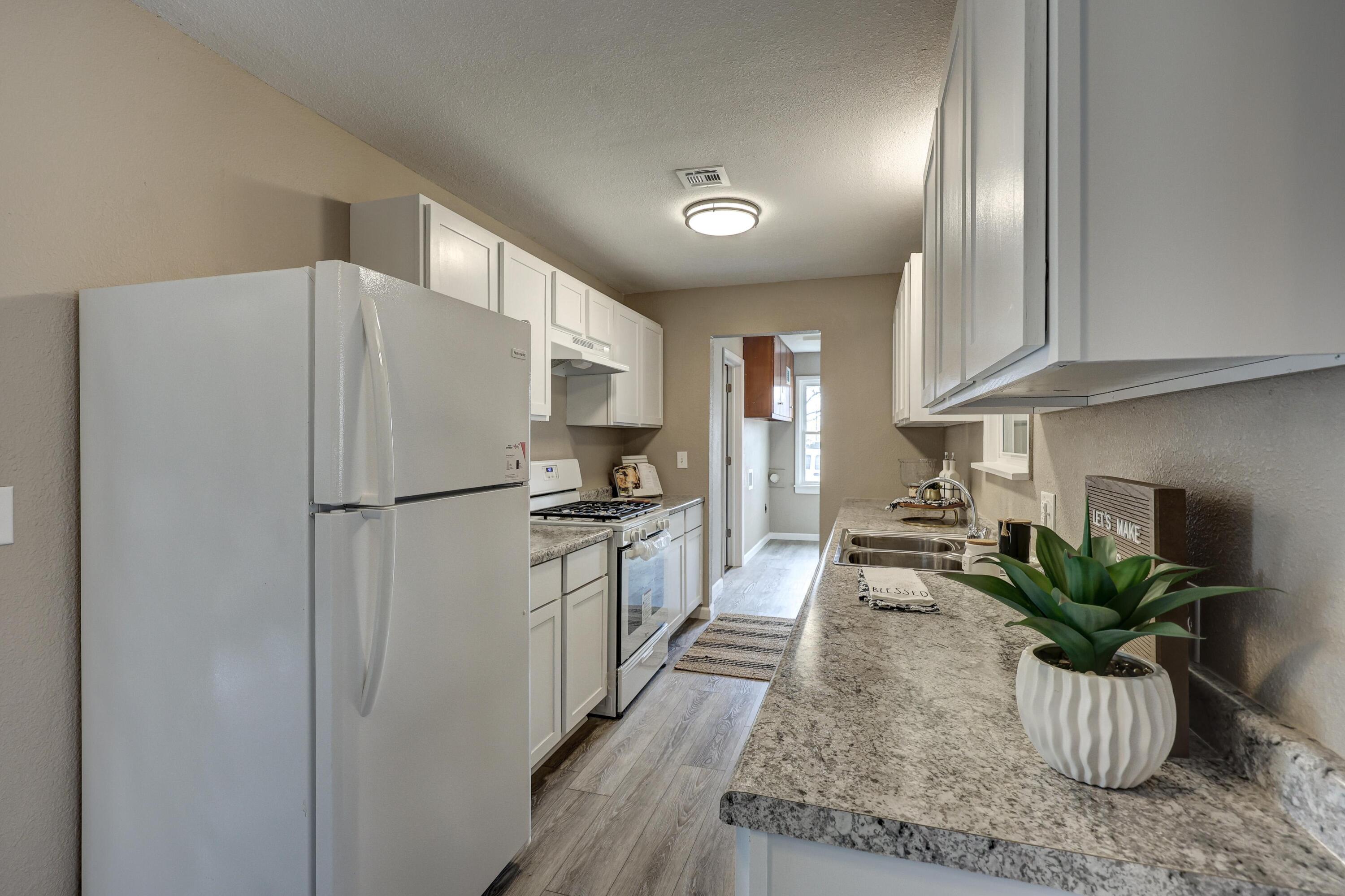 429 Cedar Property Photo 11