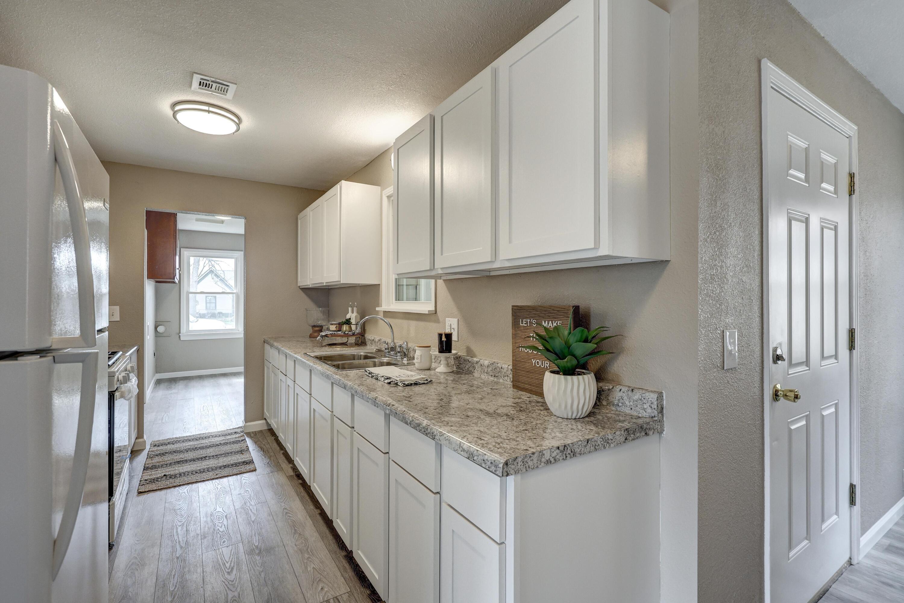 429 Cedar Property Photo 12