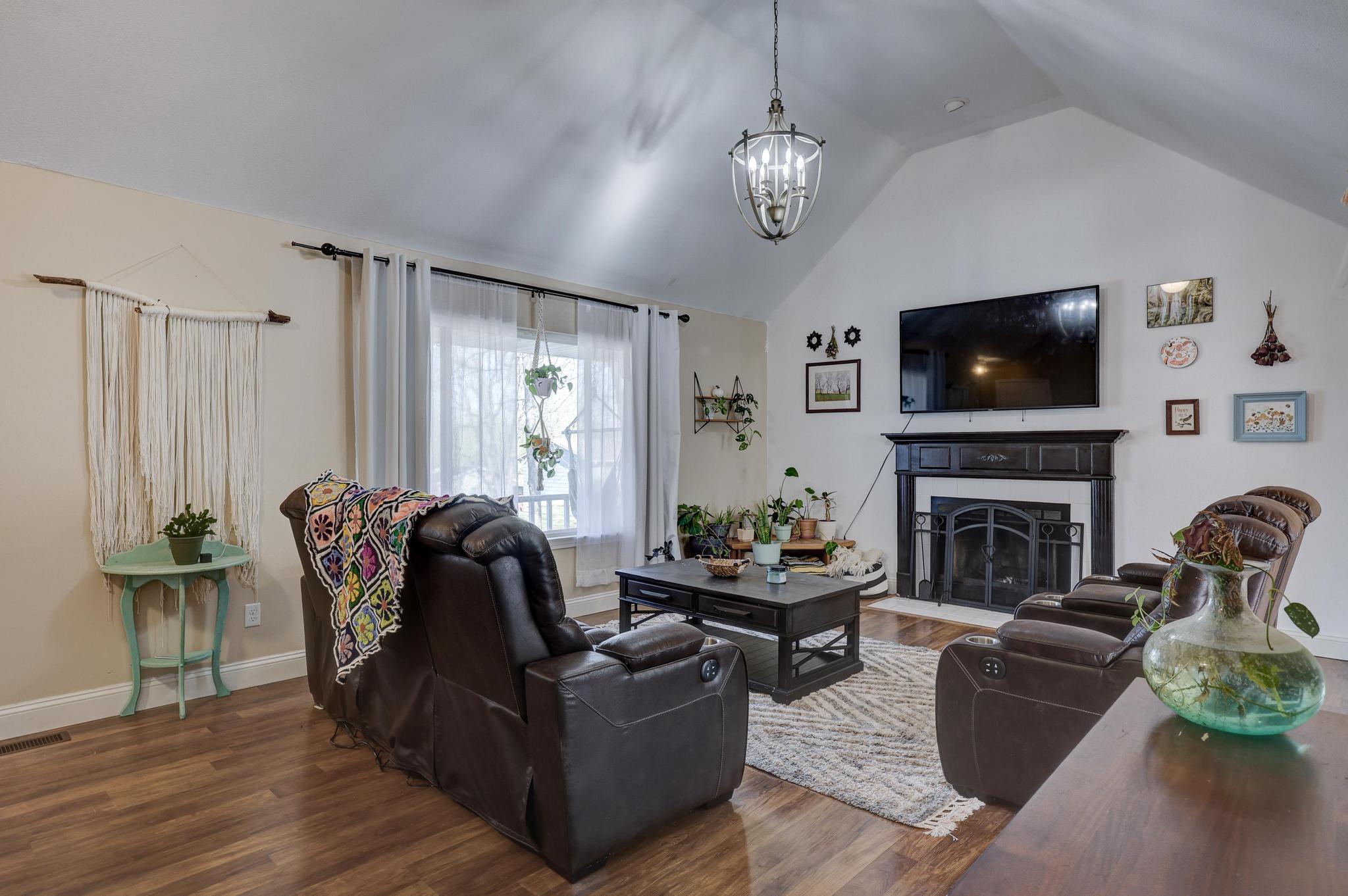 1801 Cash Street Property Photo 3