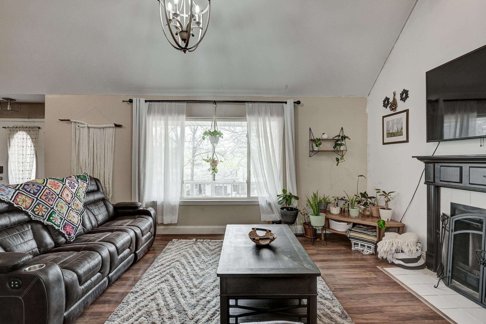 1801 Cash Street Property Photo 10