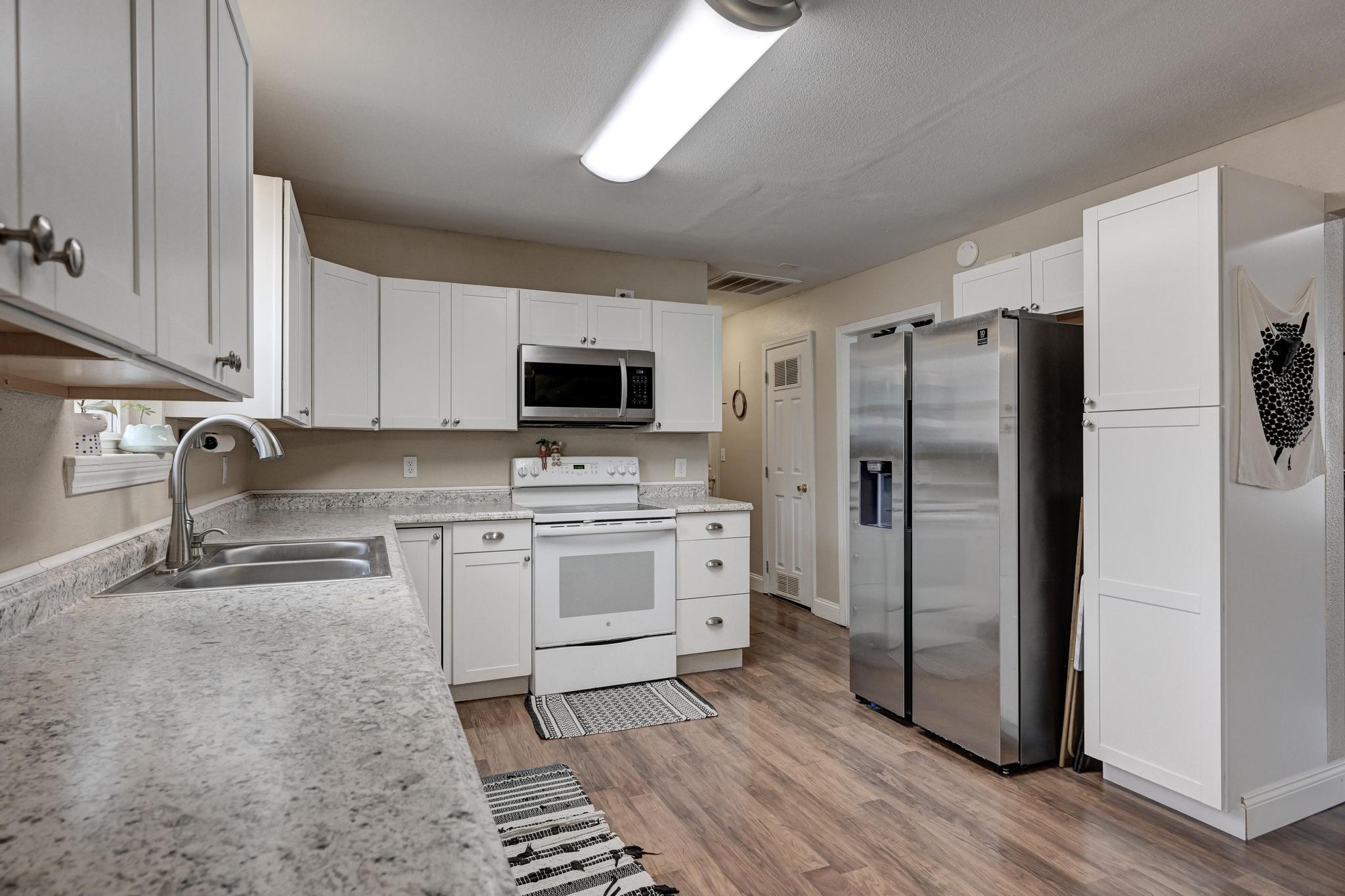 1801 Cash Street Property Photo 16