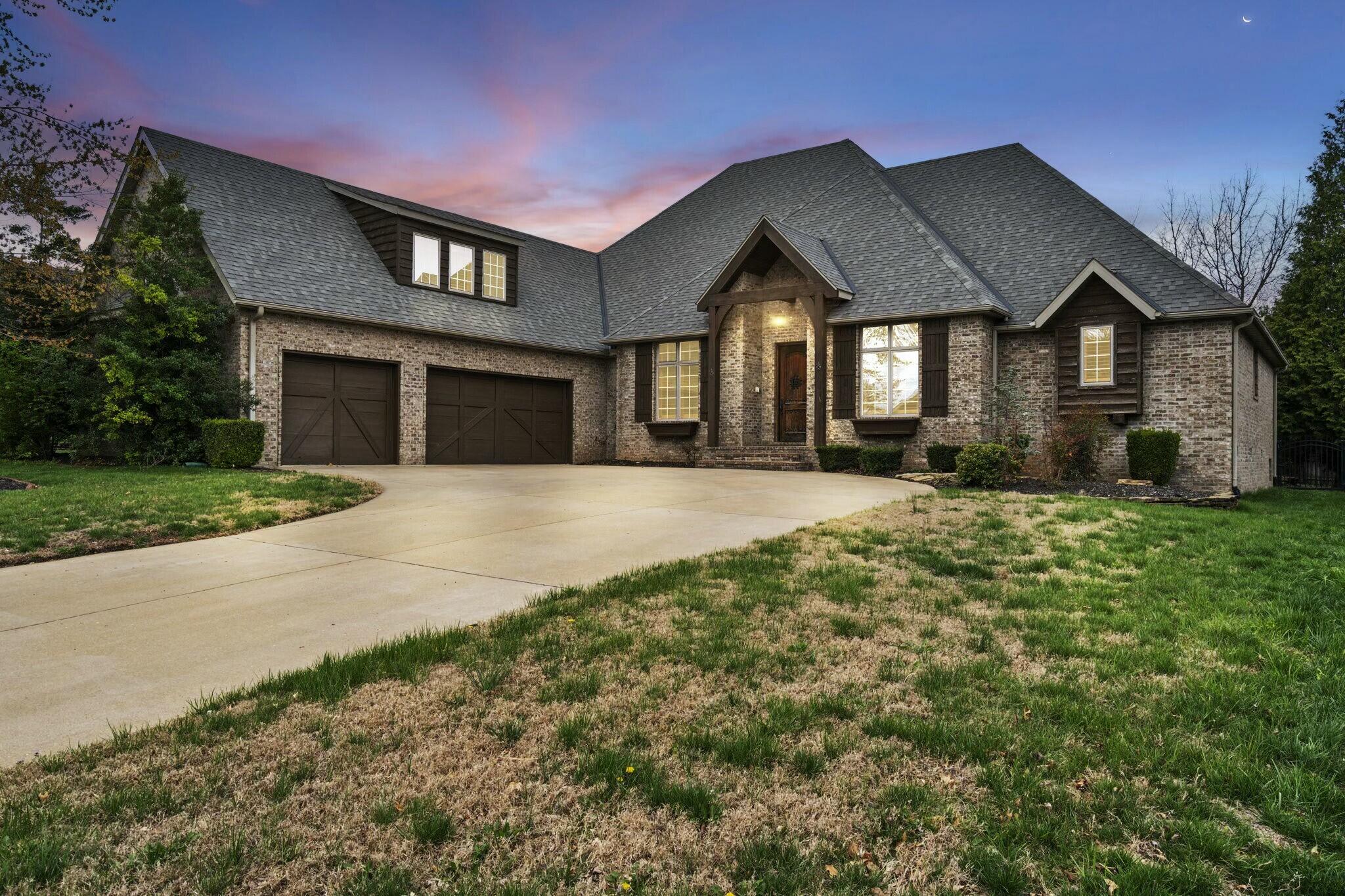 8314 Shinnecock Drive Property Photo 1