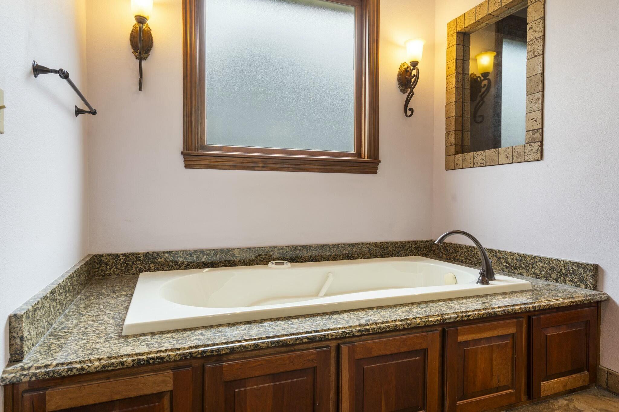 8314 Shinnecock Drive Property Photo 33