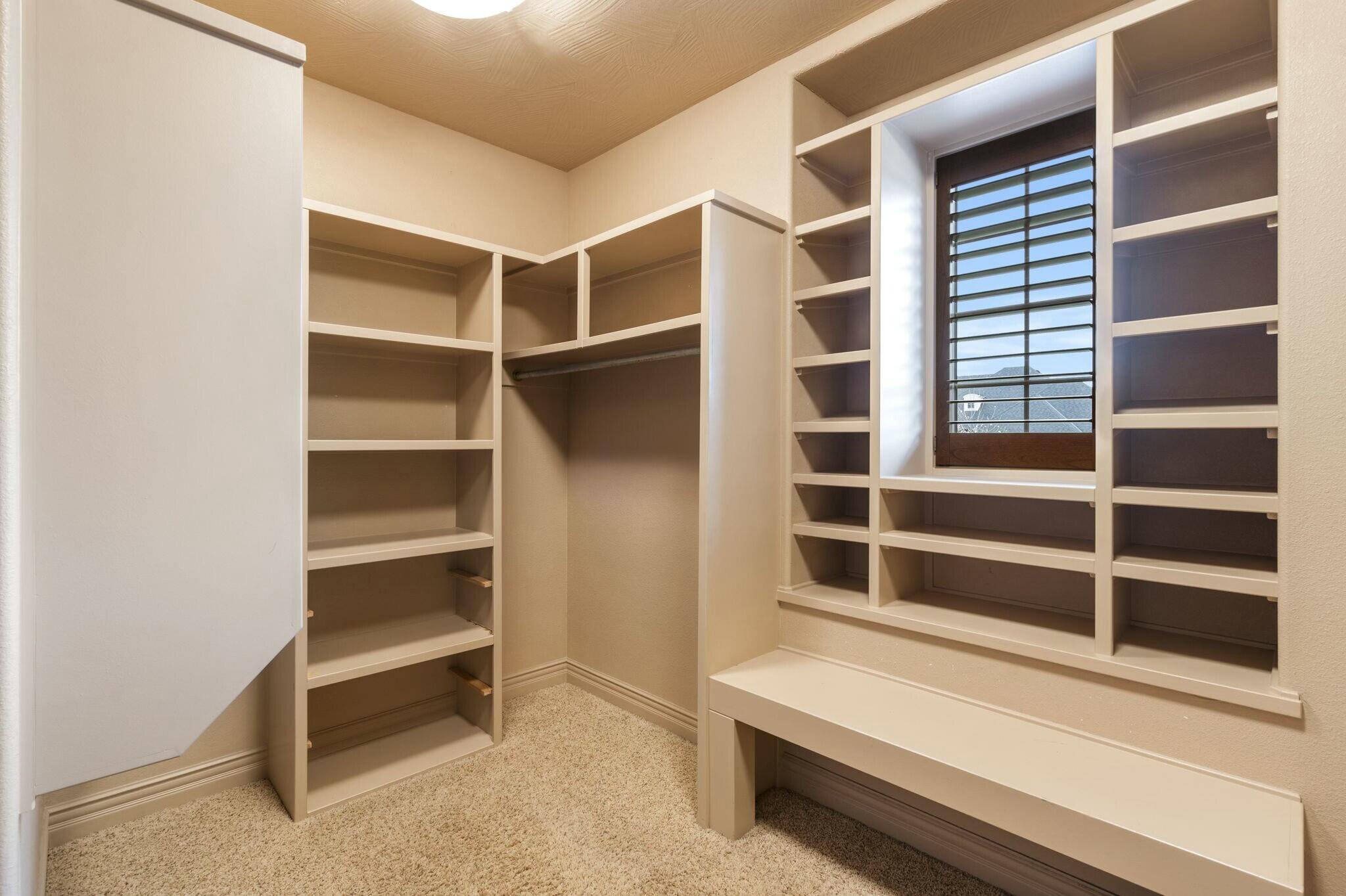 8314 Shinnecock Drive Property Photo 35