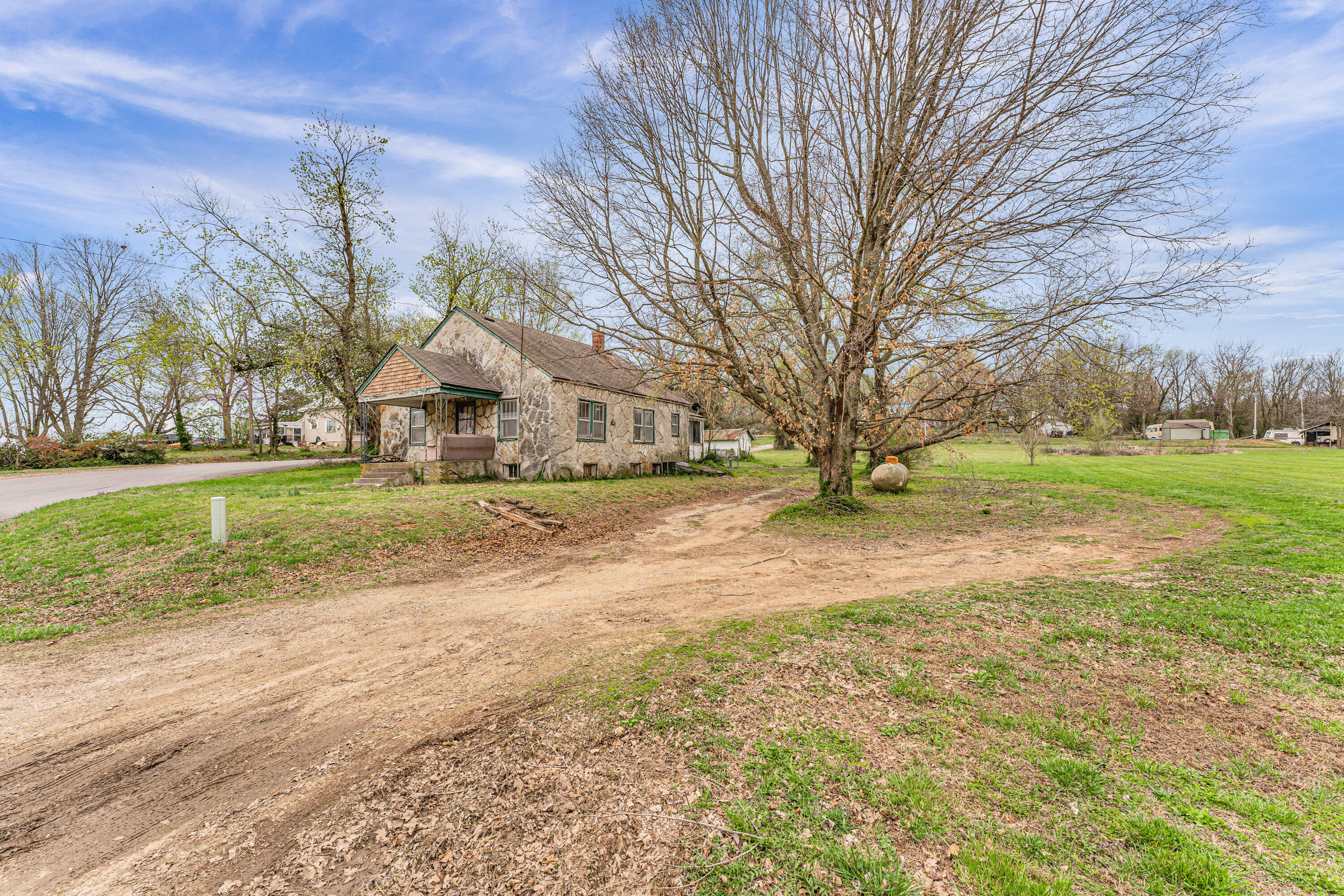 11669 2nd Street Property Photo 3