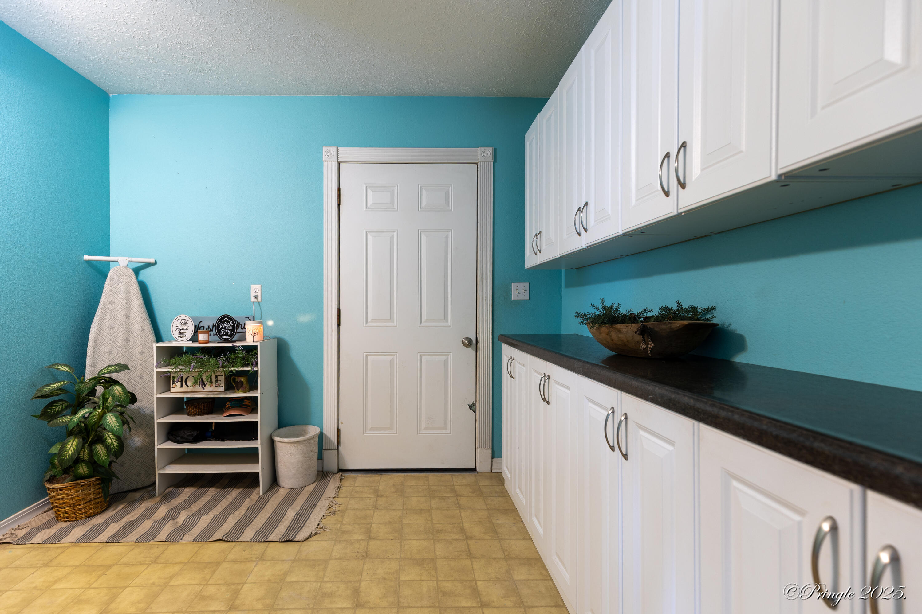 12259 State Route 101 Property Photo 20