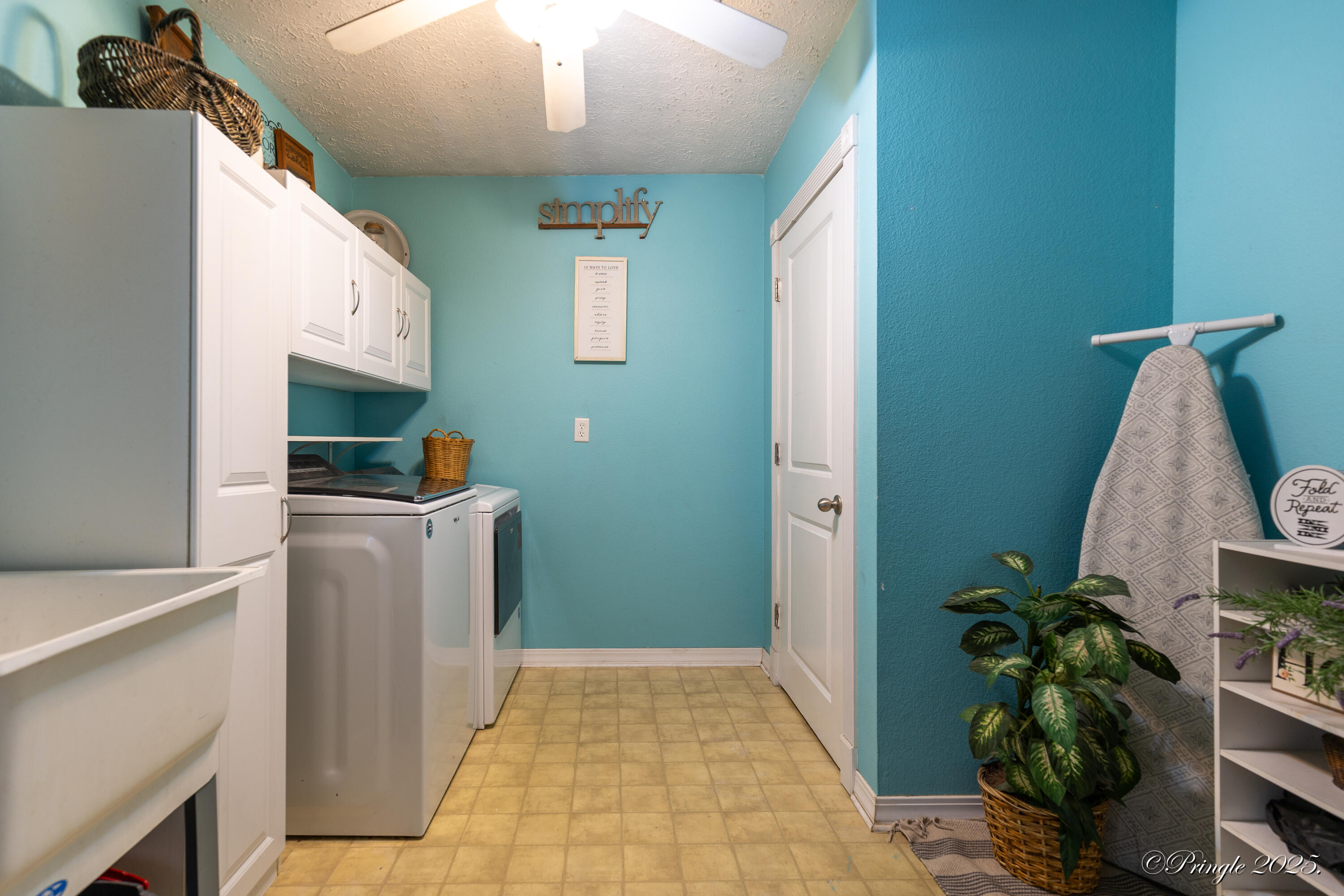 12259 State Route 101 Property Photo 21