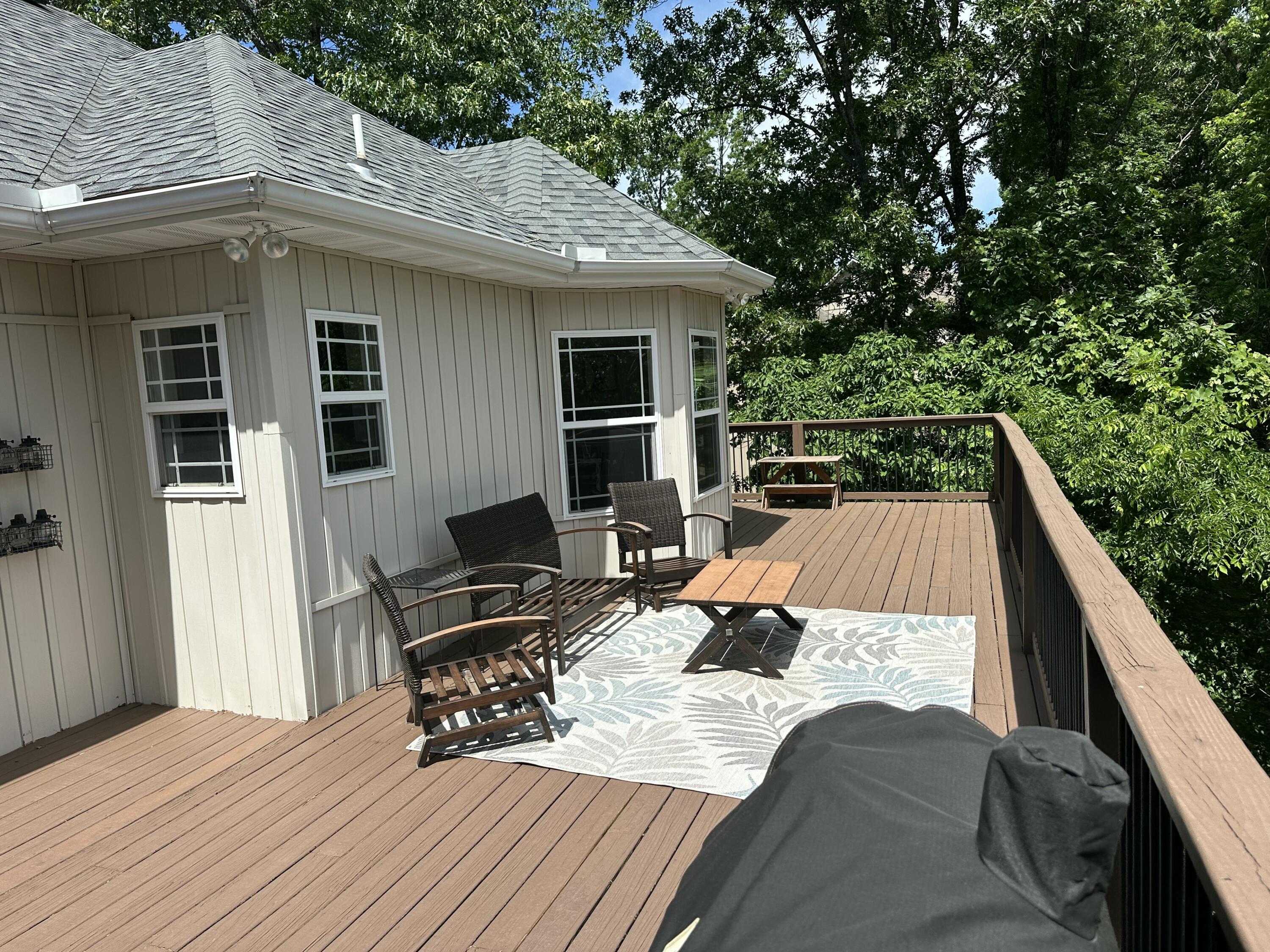 215 Southview Drive Property Photo 29