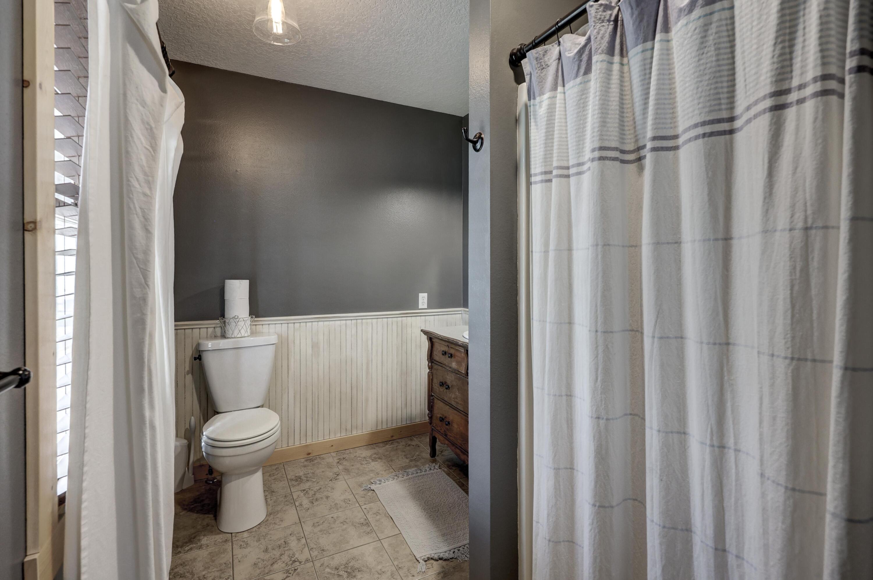 2032 Alison Street Property Photo 35