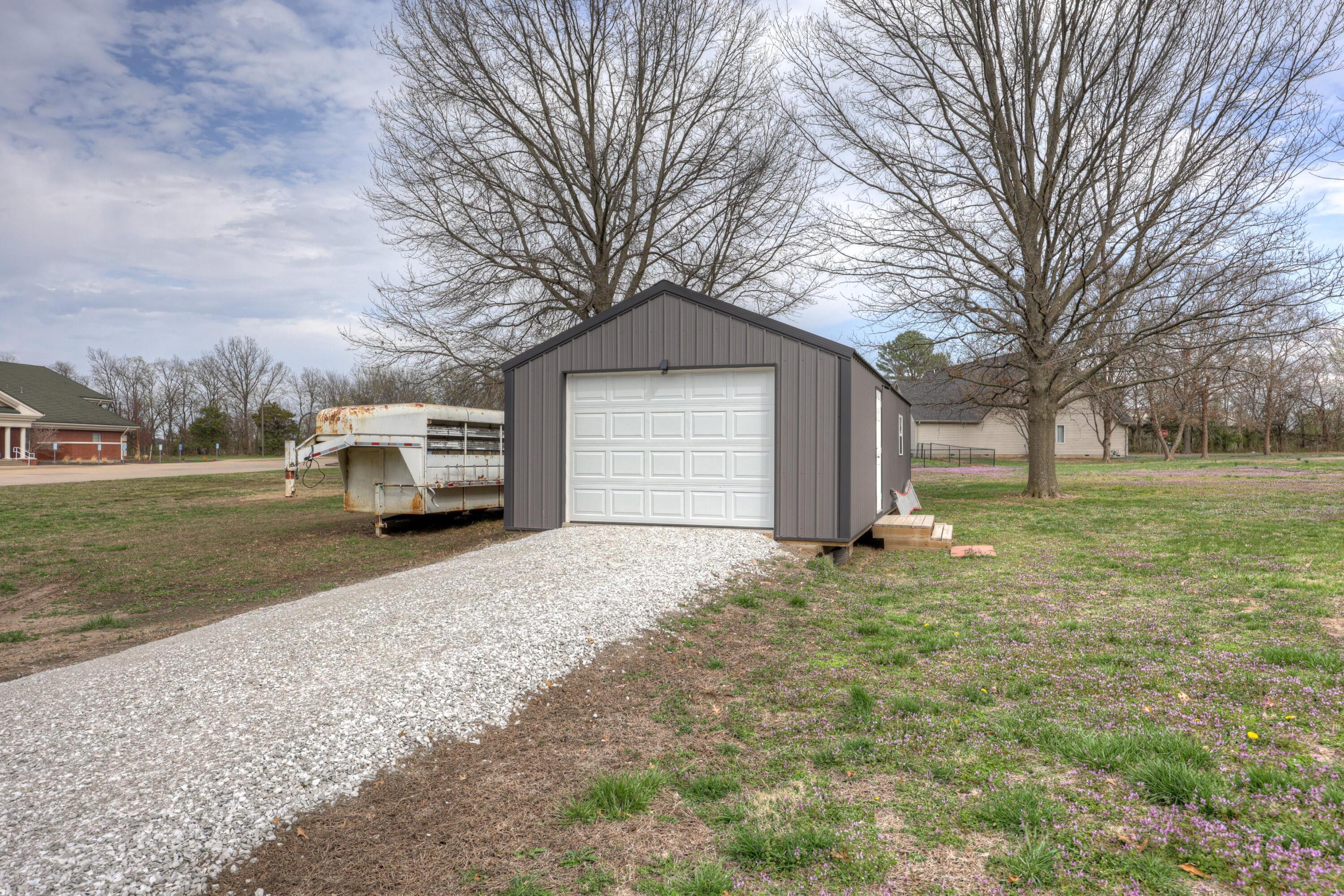 2032 Alison Street Property Photo 61
