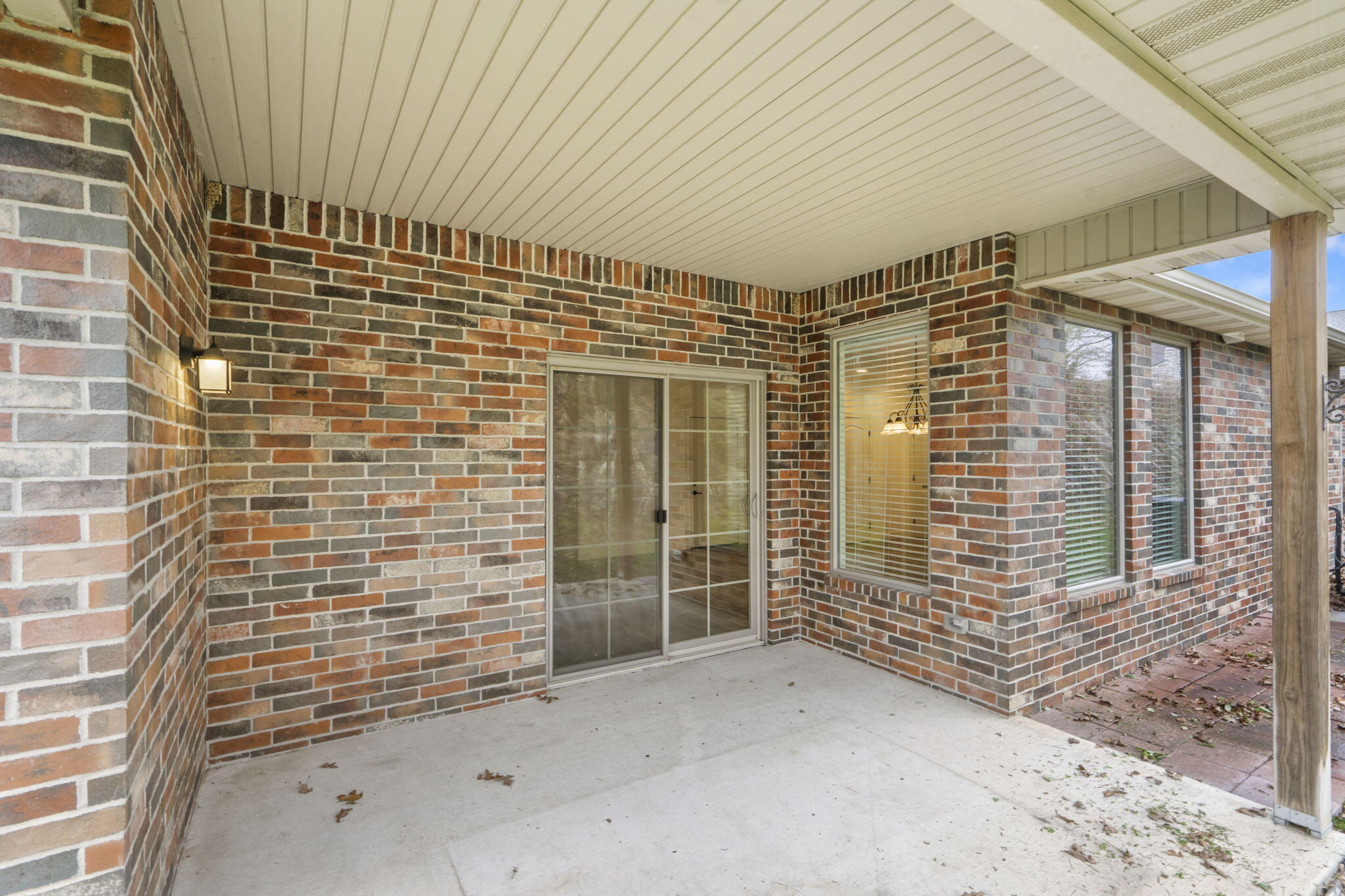 126 Lakehills Drive Property Photo 28