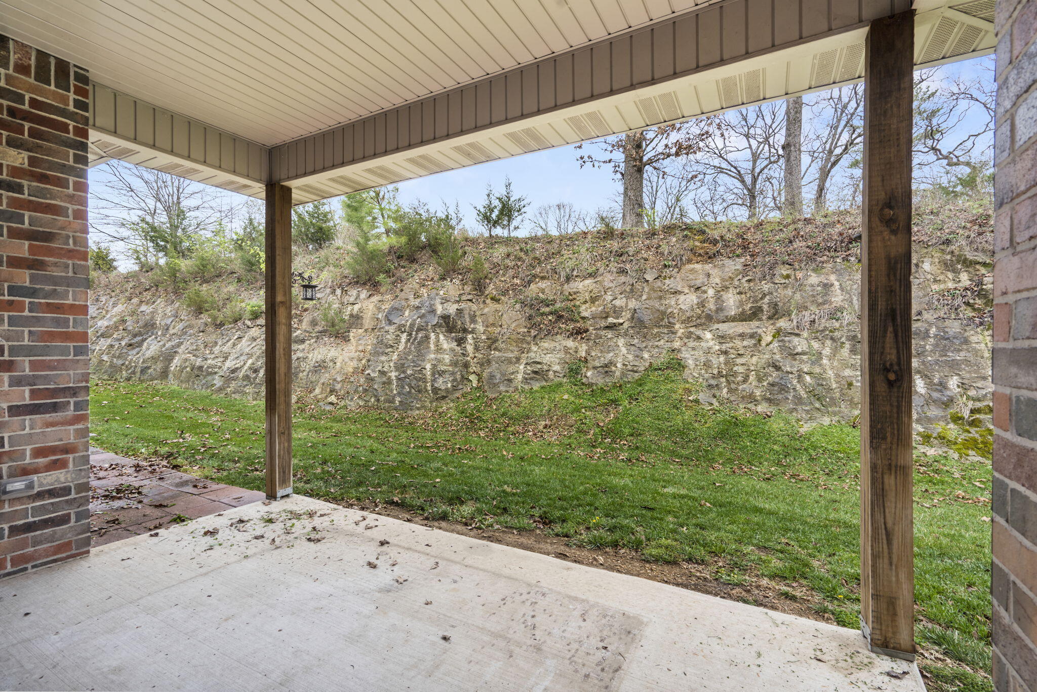 126 Lakehills Drive Property Photo 31