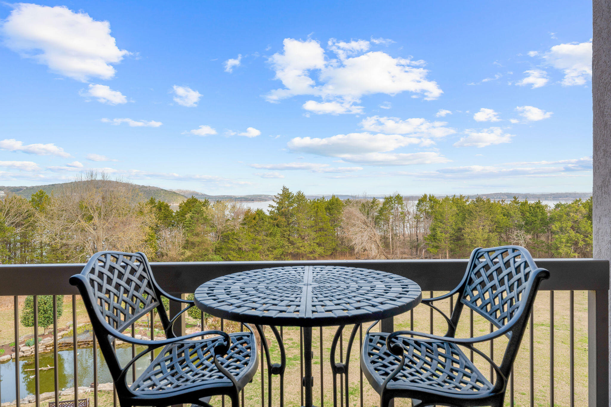 250 Lakewood Drive Property Photo 15