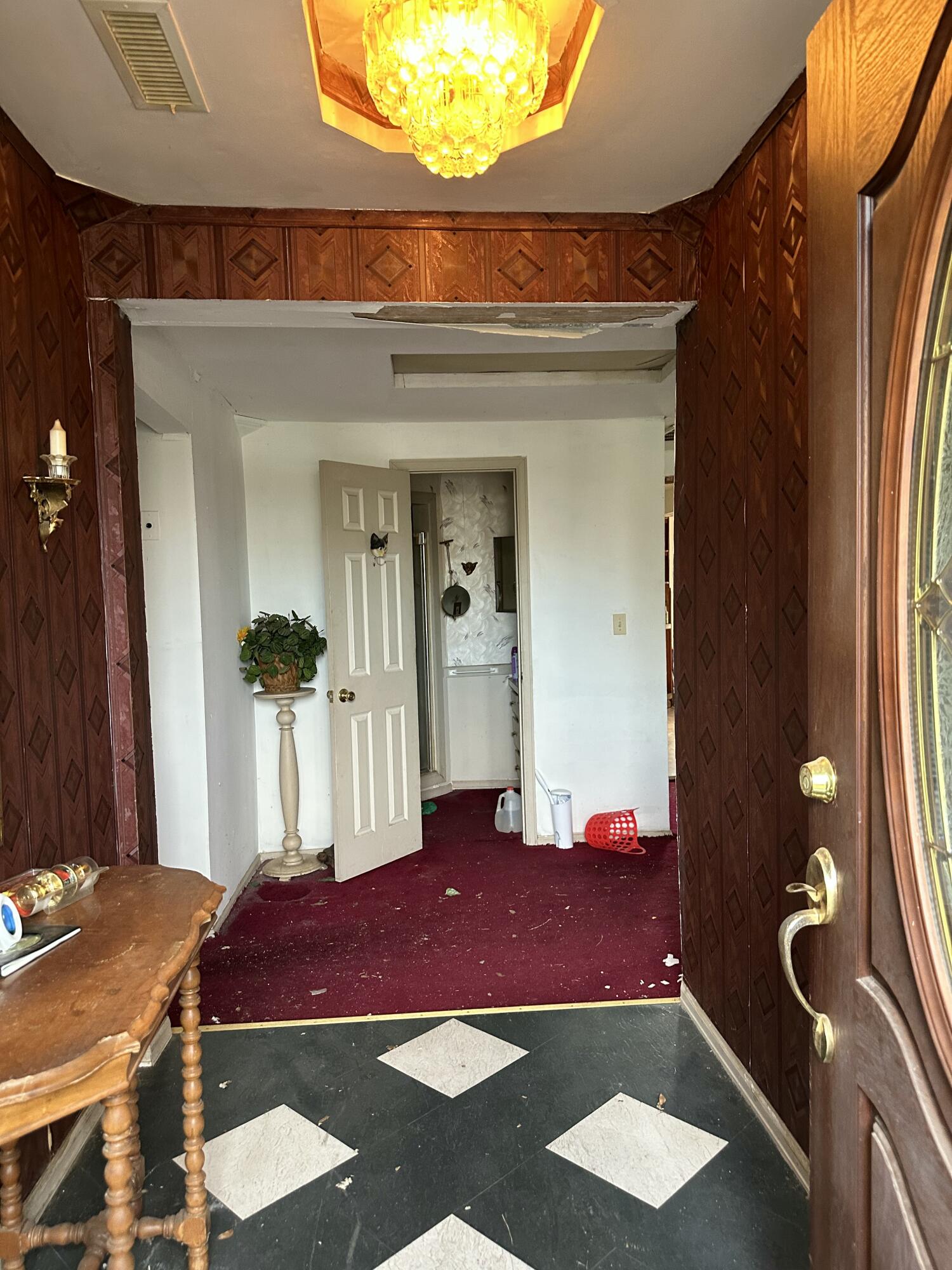 2853 North York Avenue Property Photo 9