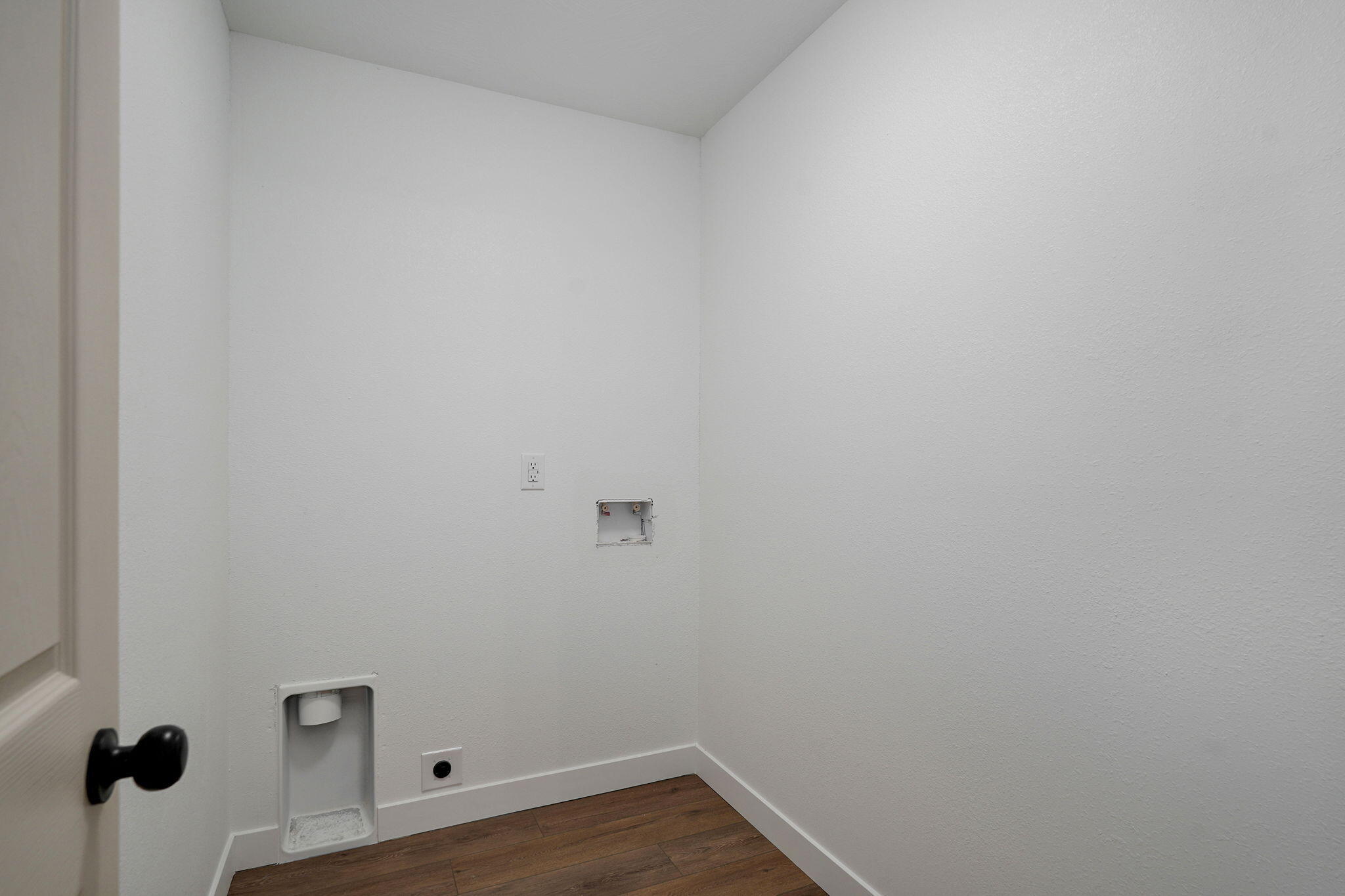 2016 North Benton Avenue Property Photo 12