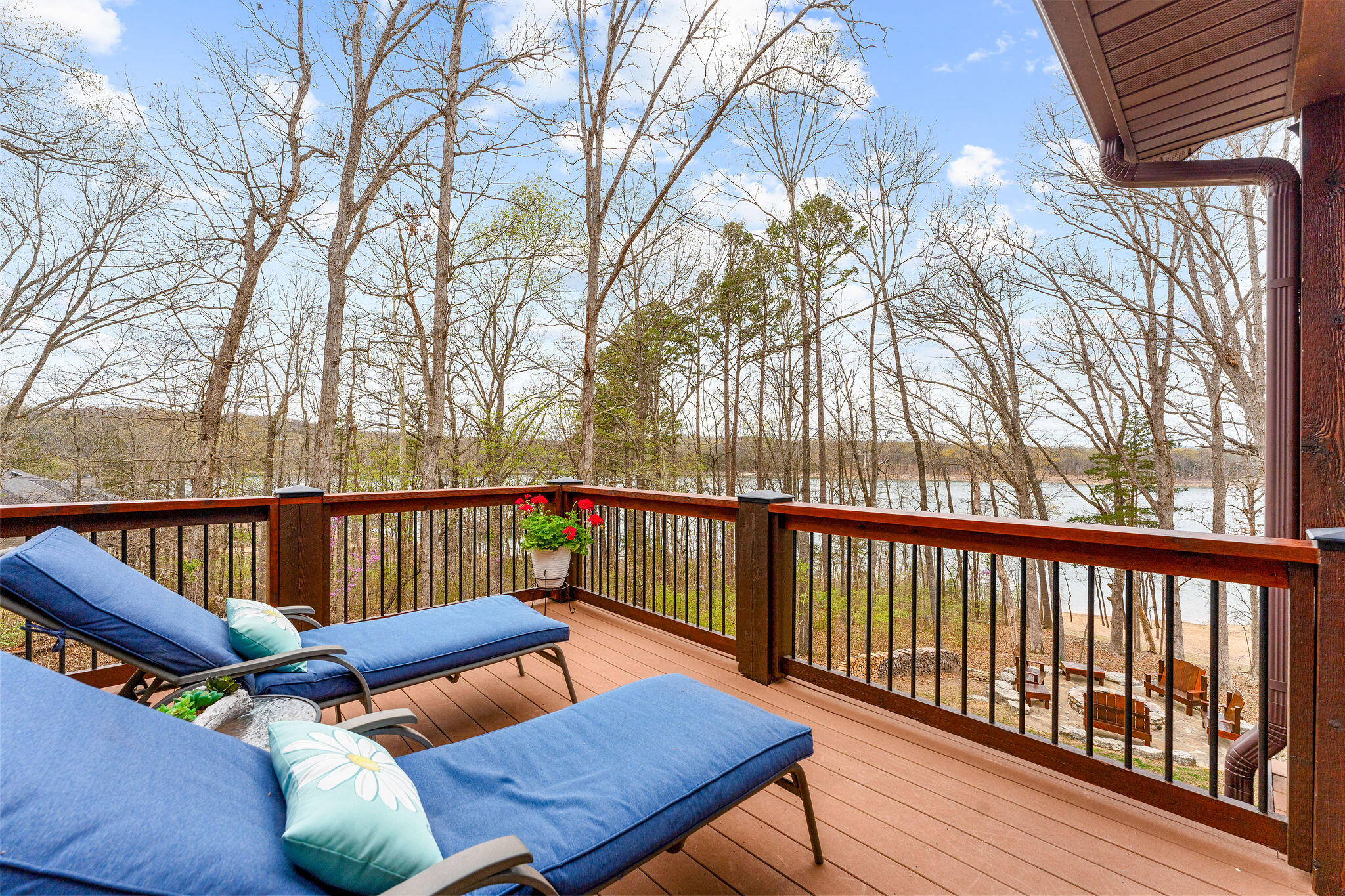 24347 Green Shores Drive Property Photo 43