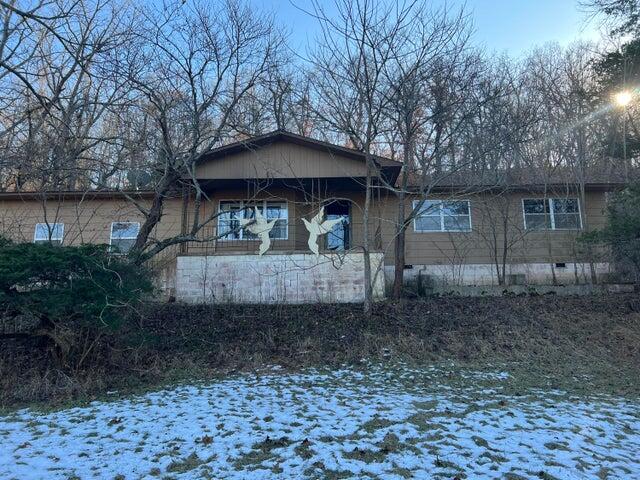 300 Molder Road Property Photo 1