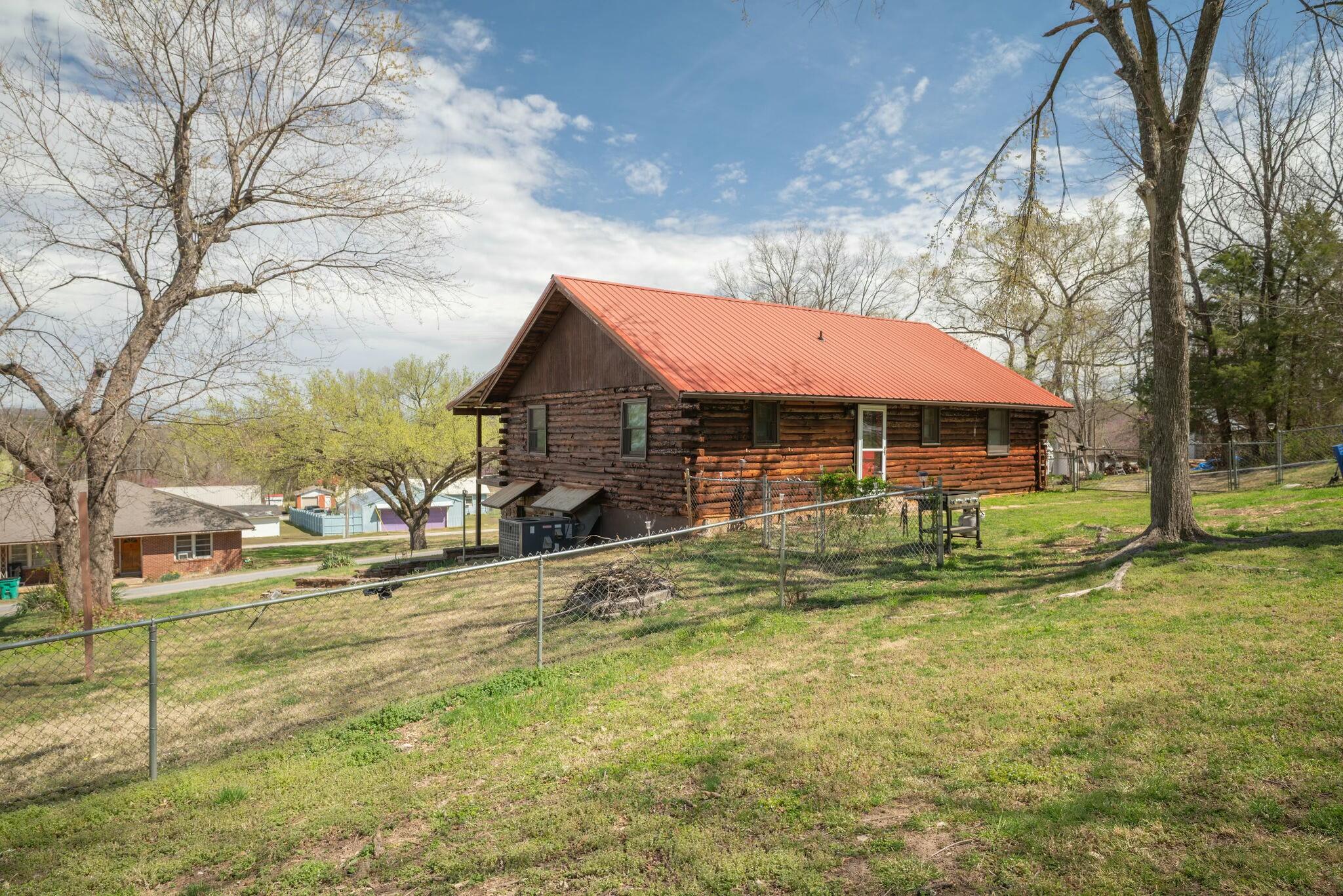 510 Kings Hwy Property Photo