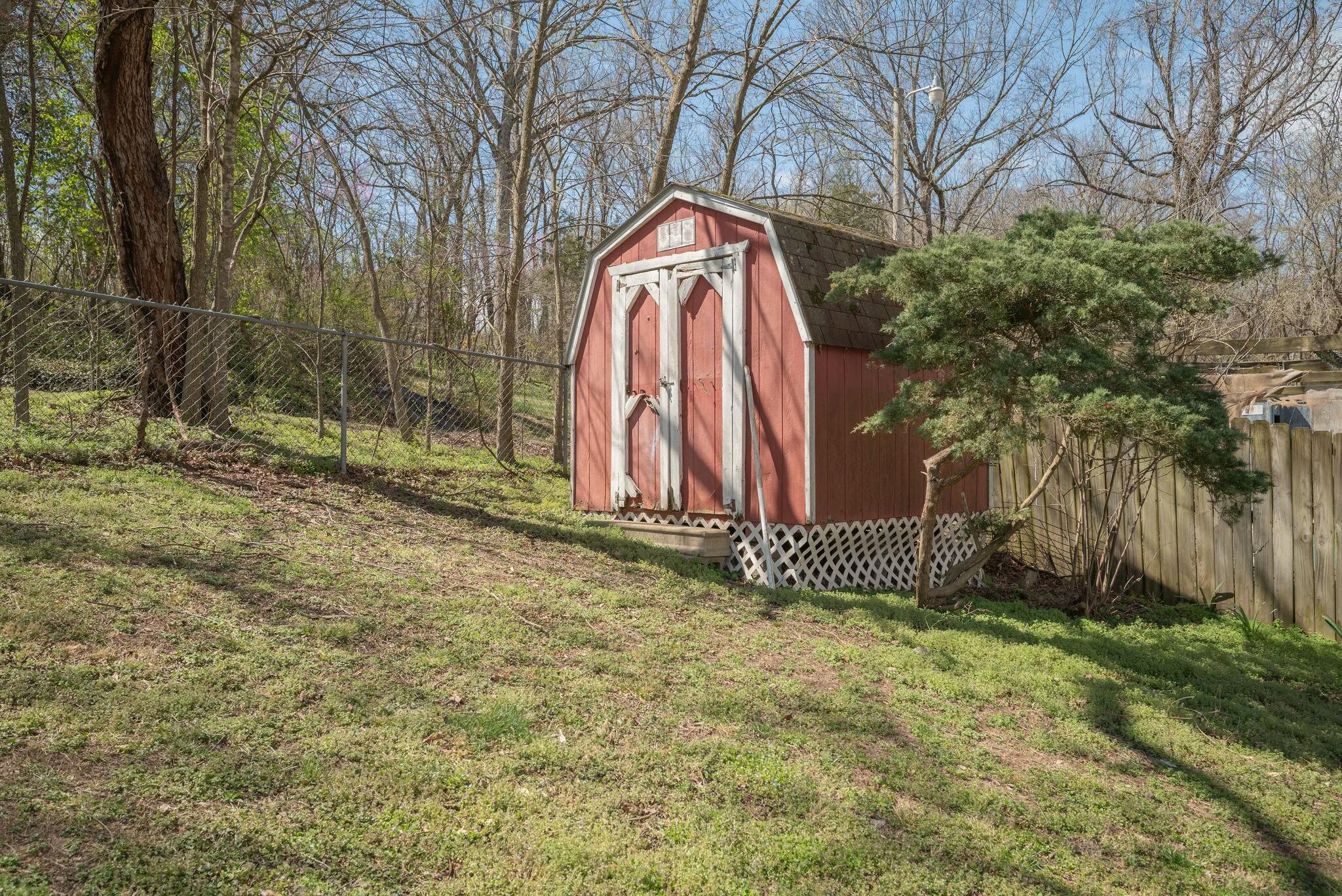 510 Kings Hwy Property Photo 34