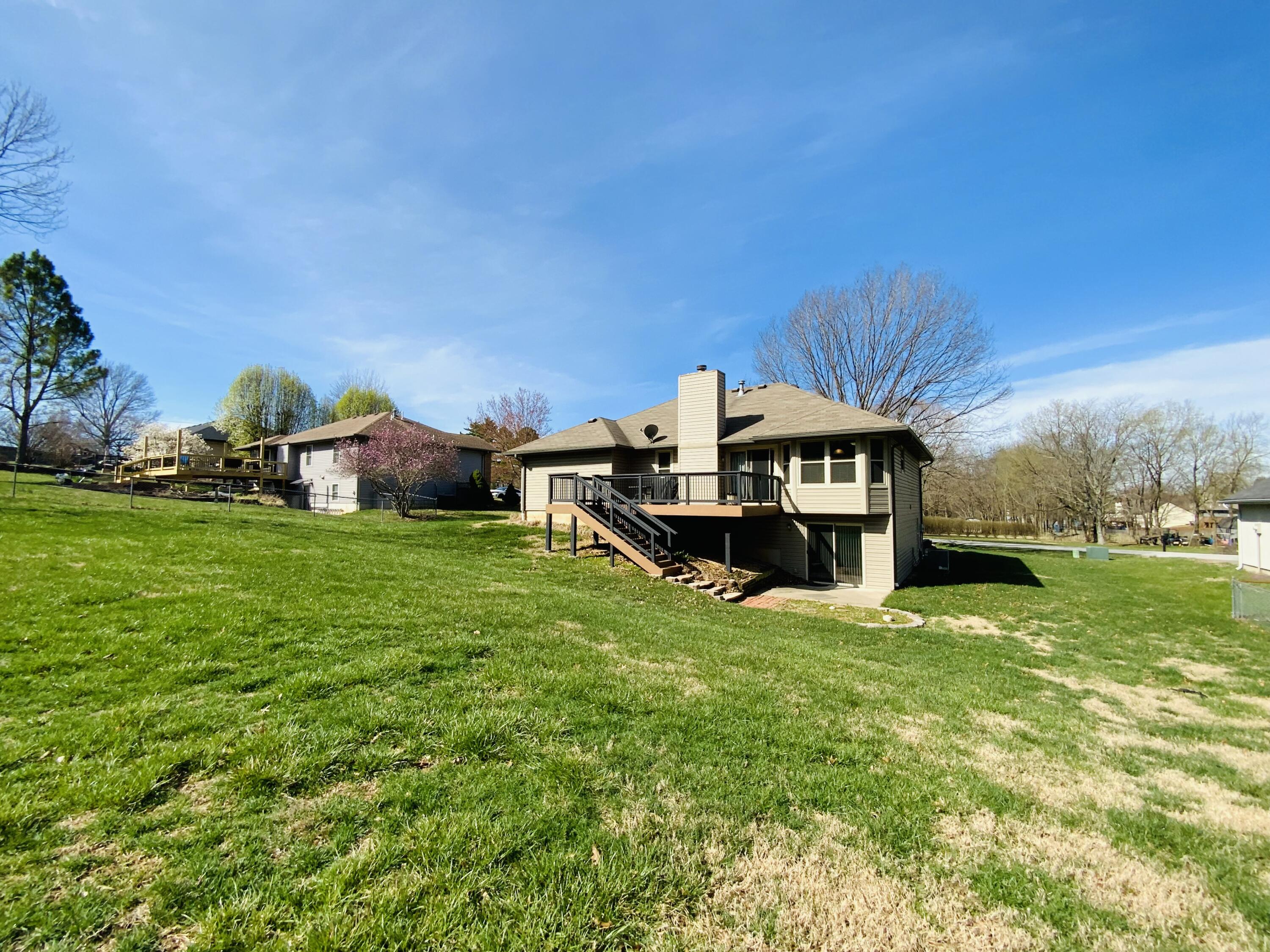 540 South Hickory Drive Property Photo 5