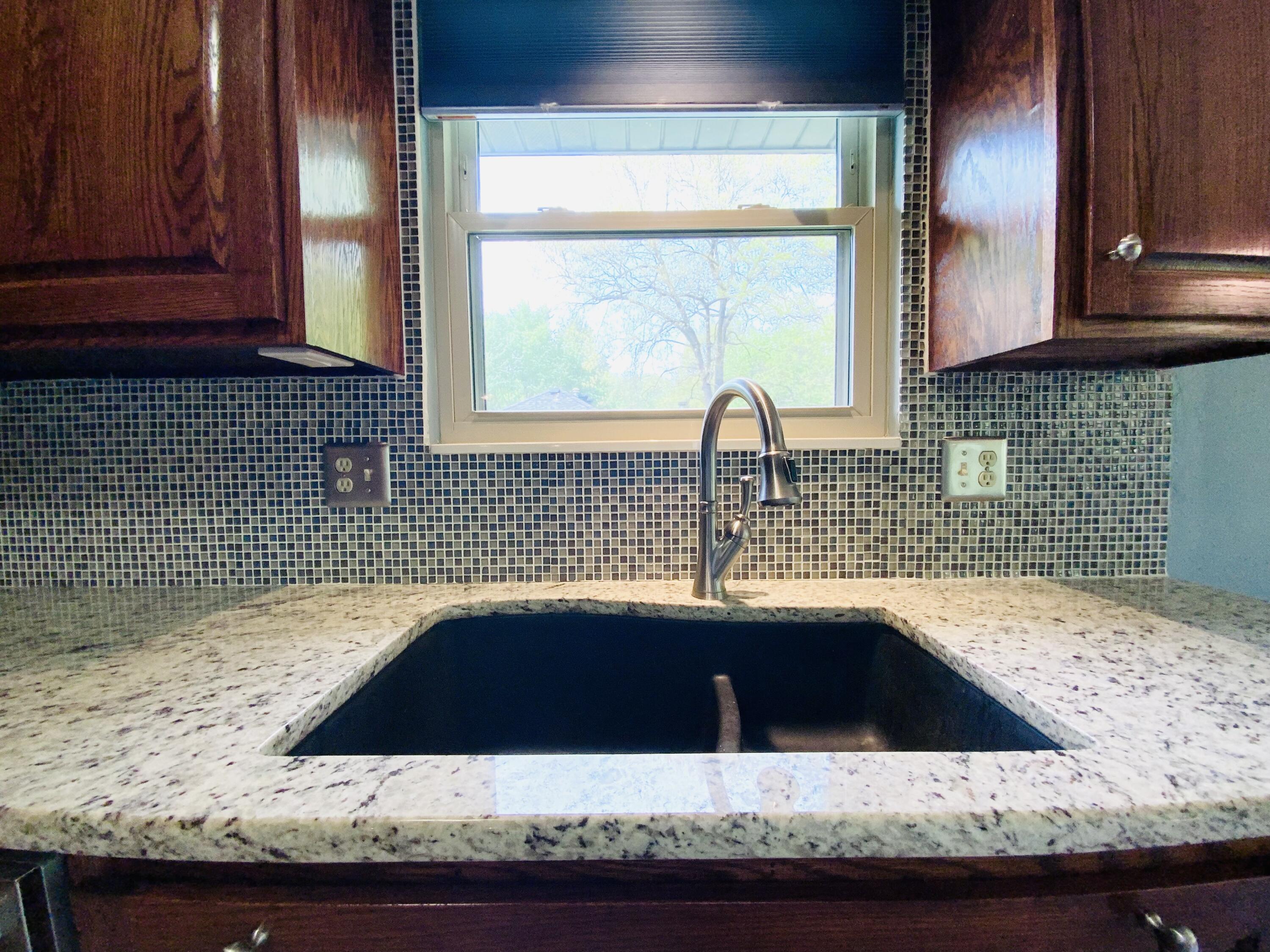 540 South Hickory Drive Property Photo 9