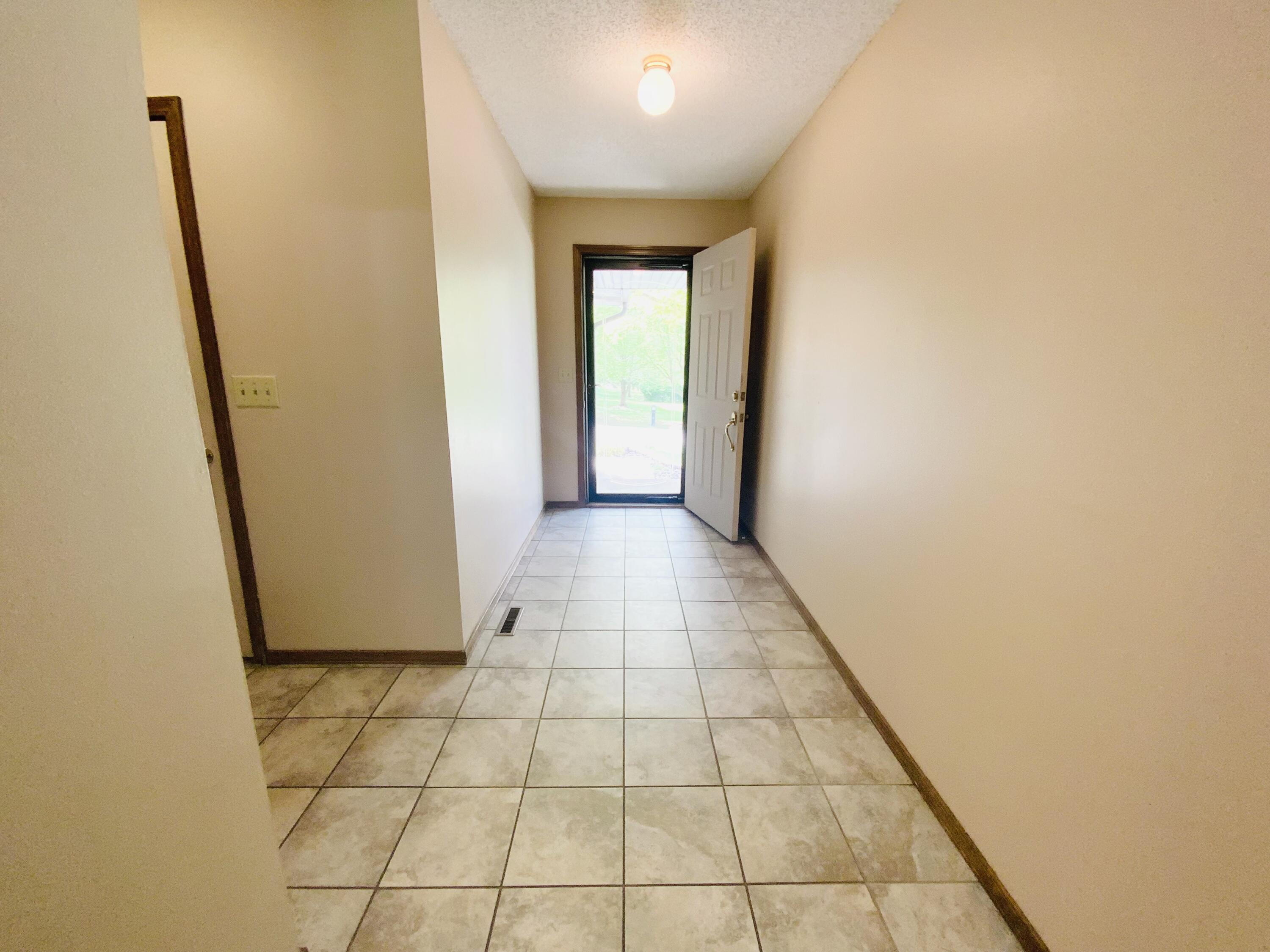 540 South Hickory Drive Property Photo 14