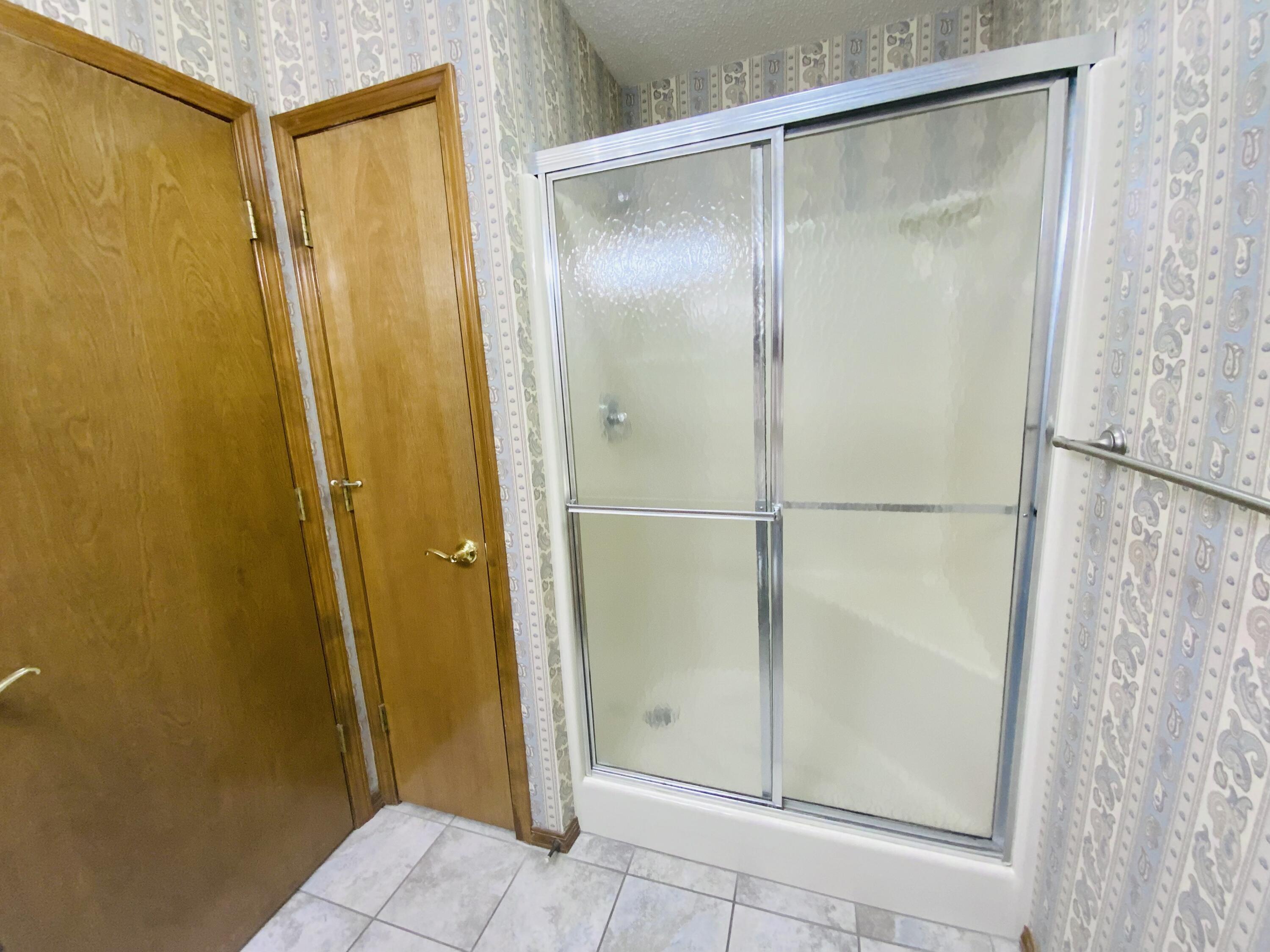 540 South Hickory Drive Property Photo 17