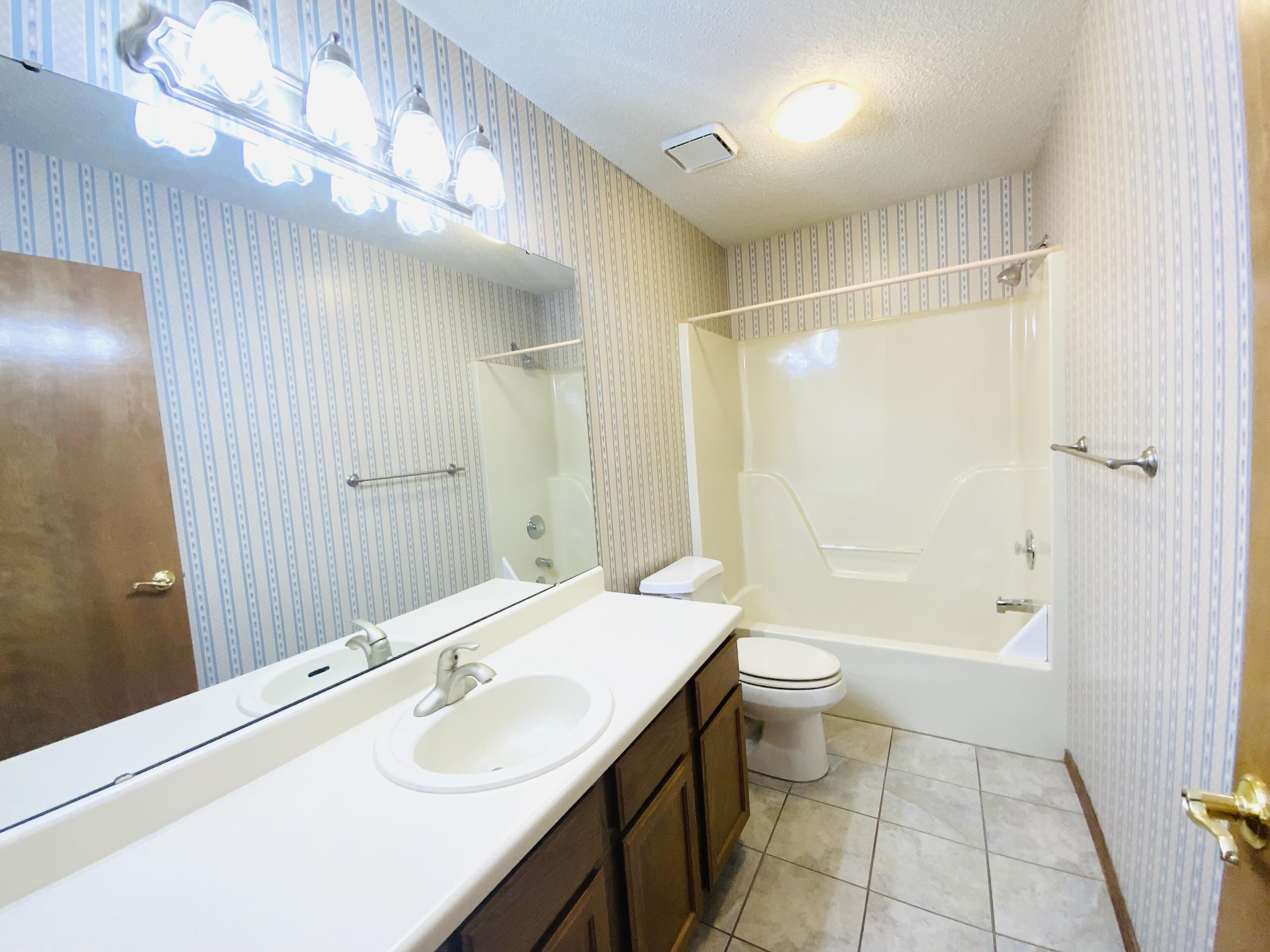 540 South Hickory Drive Property Photo 20