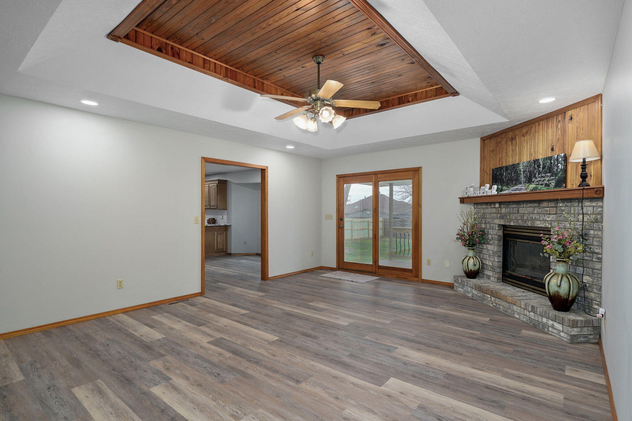 3383 Primrose Property Photo 6