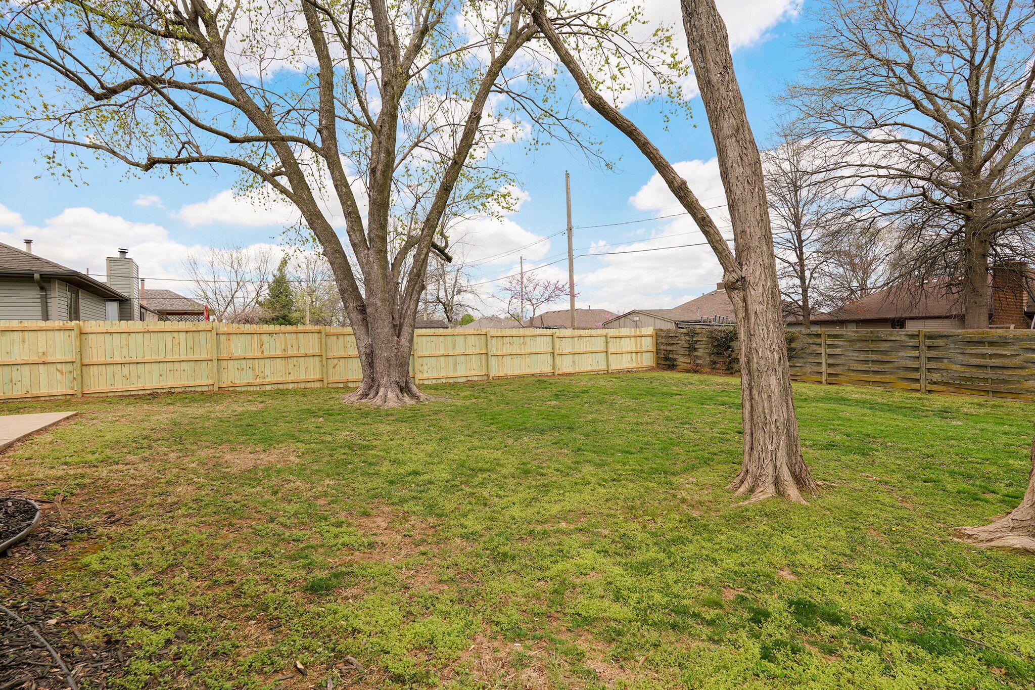 3383 Primrose Property Photo 26