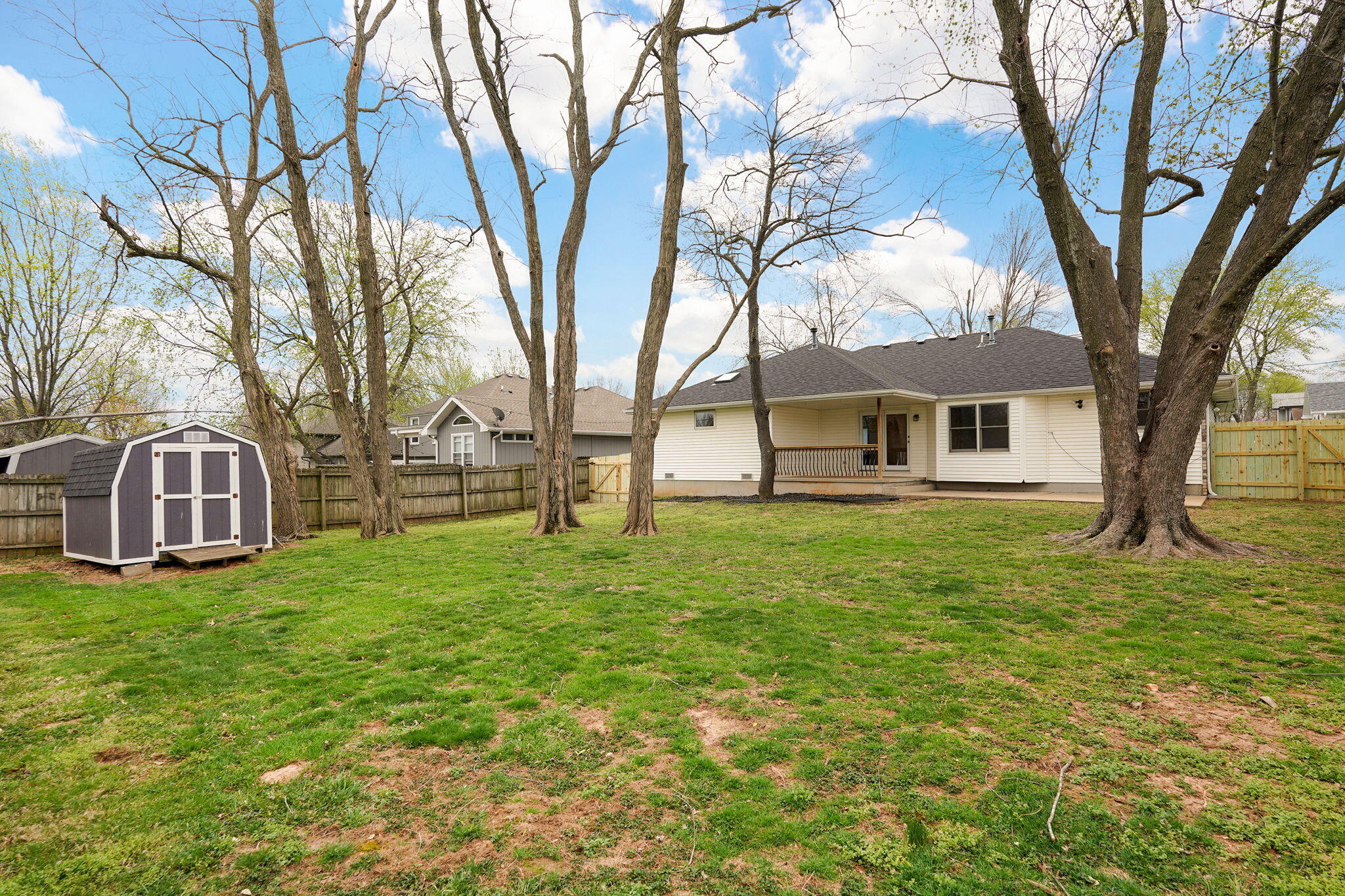 3383 Primrose Property Photo 32