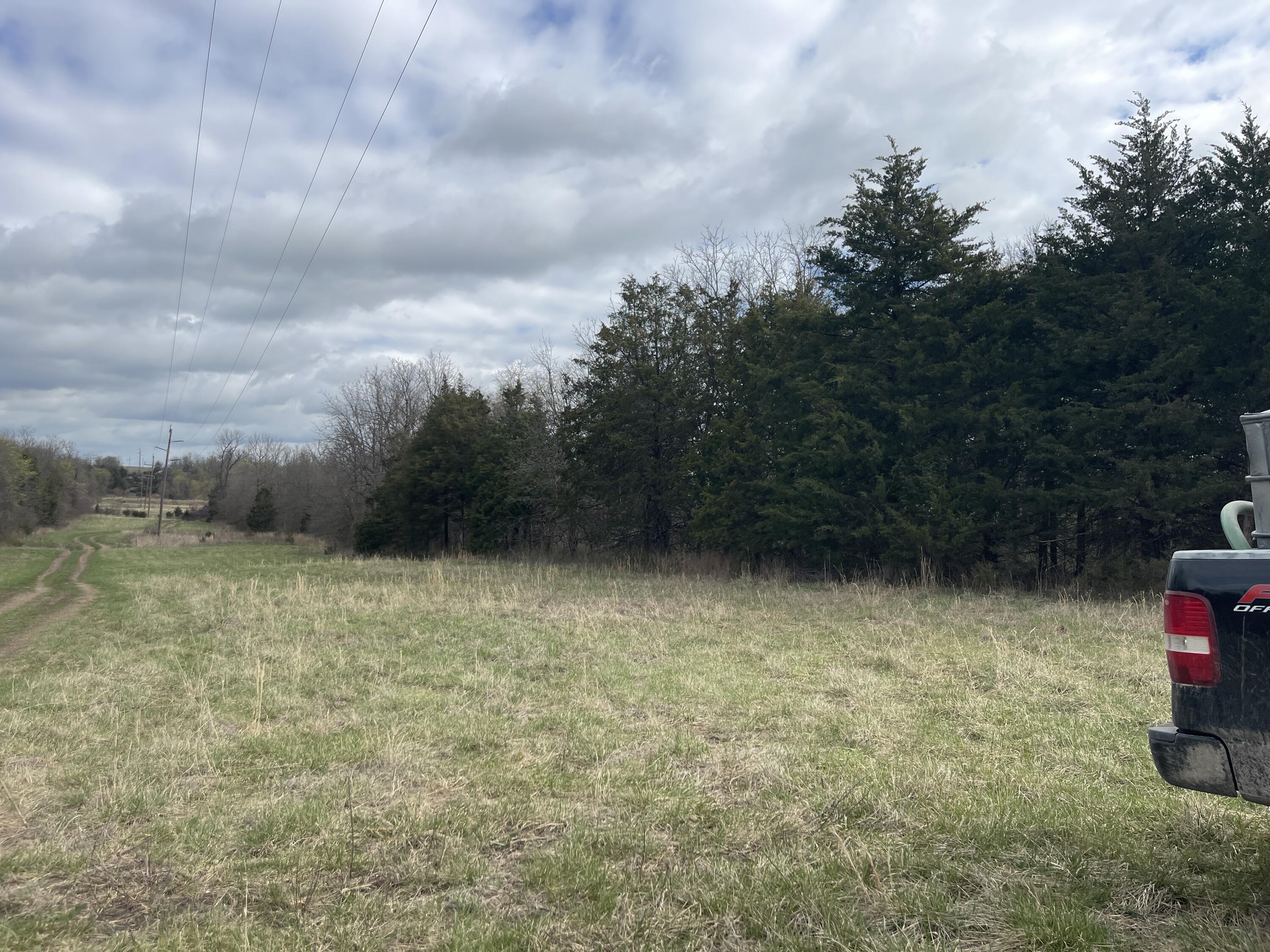 000 East 490th Road Property Photo 5