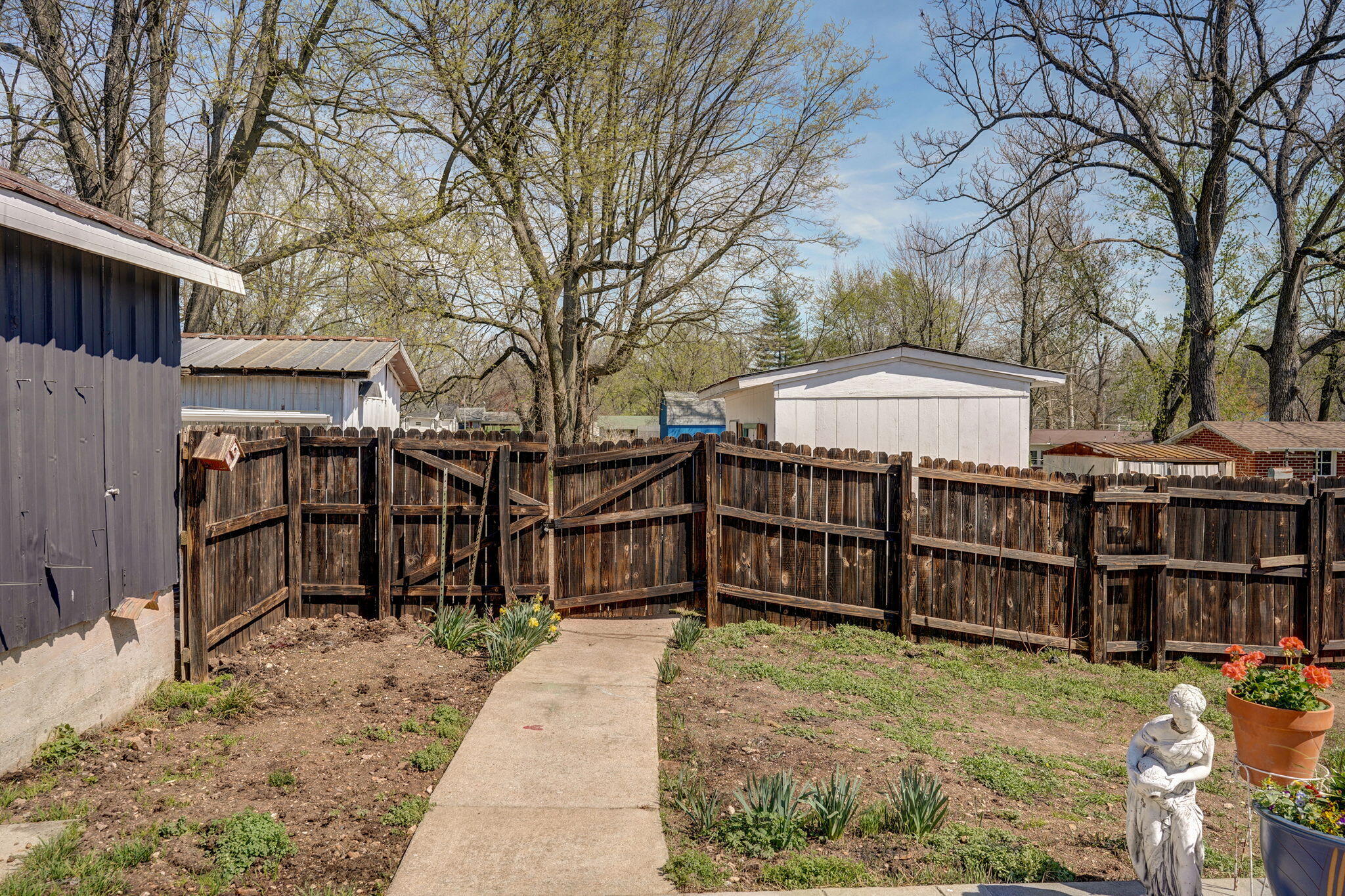 404 North Mcqueary Avenue Property Photo 46