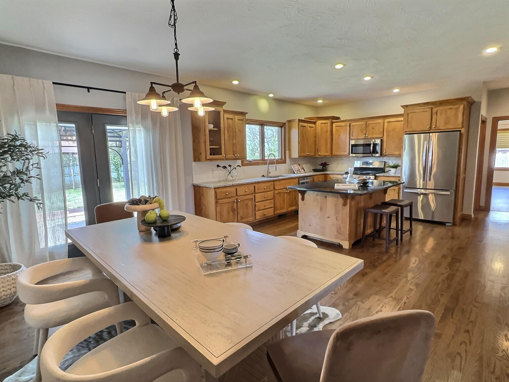 1837 West Village Lane Property Photo 18