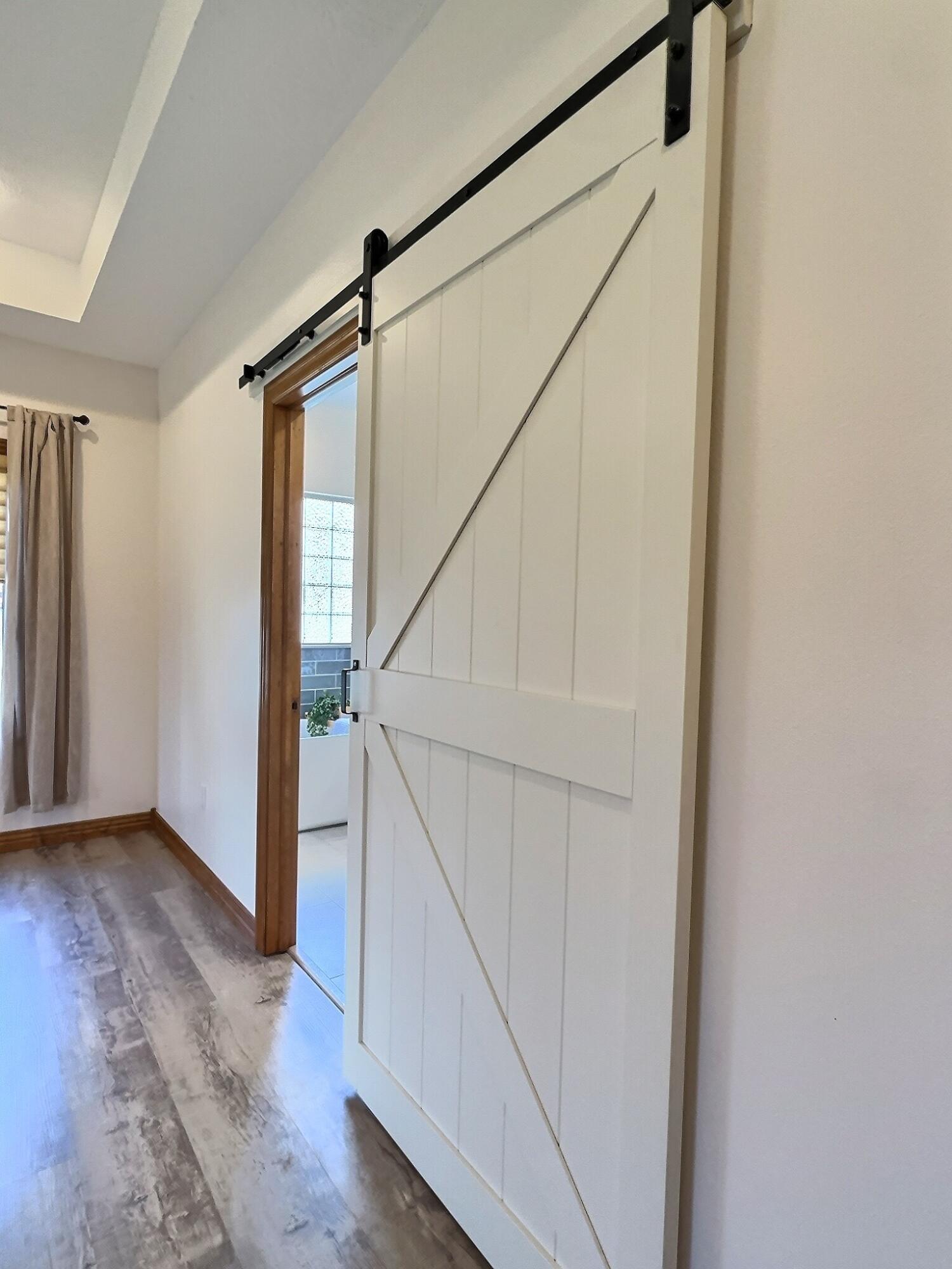 1837 West Village Lane Property Photo 21