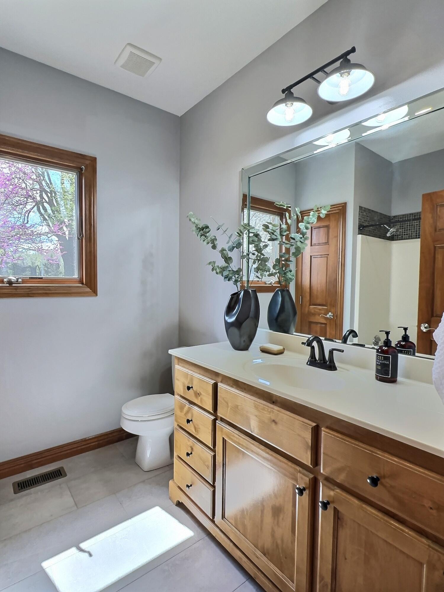 1837 West Village Lane Property Photo 27