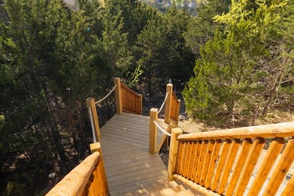 105 Indian Summer Lane Property Photo 5