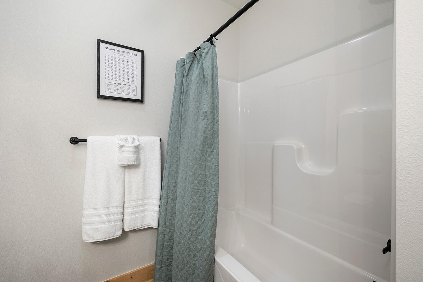 105 Indian Summer Lane Property Photo 42
