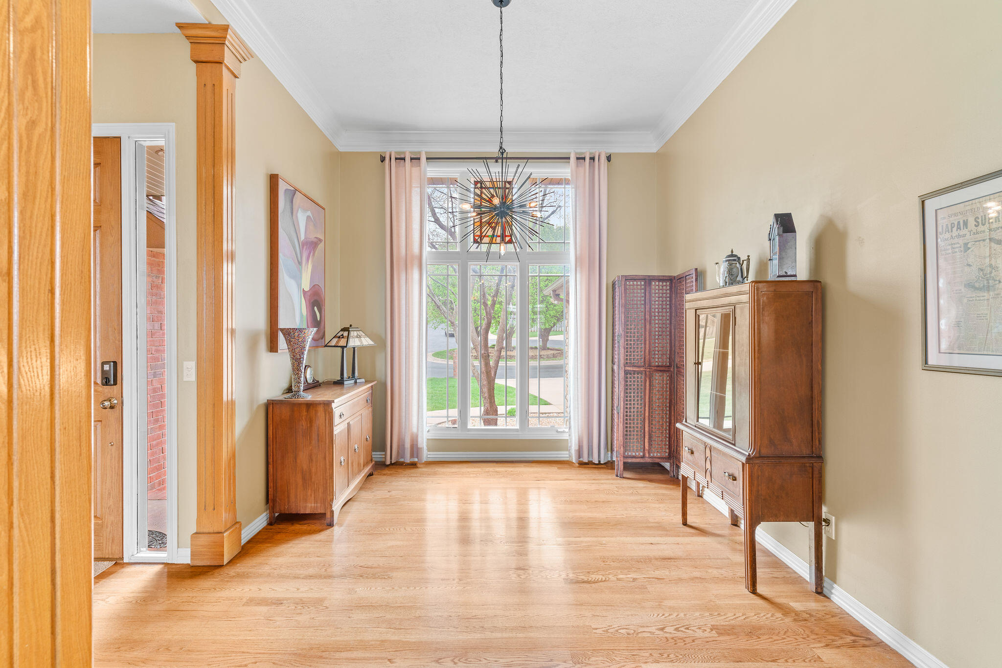 1101 Woodhill Court Property Photo 8