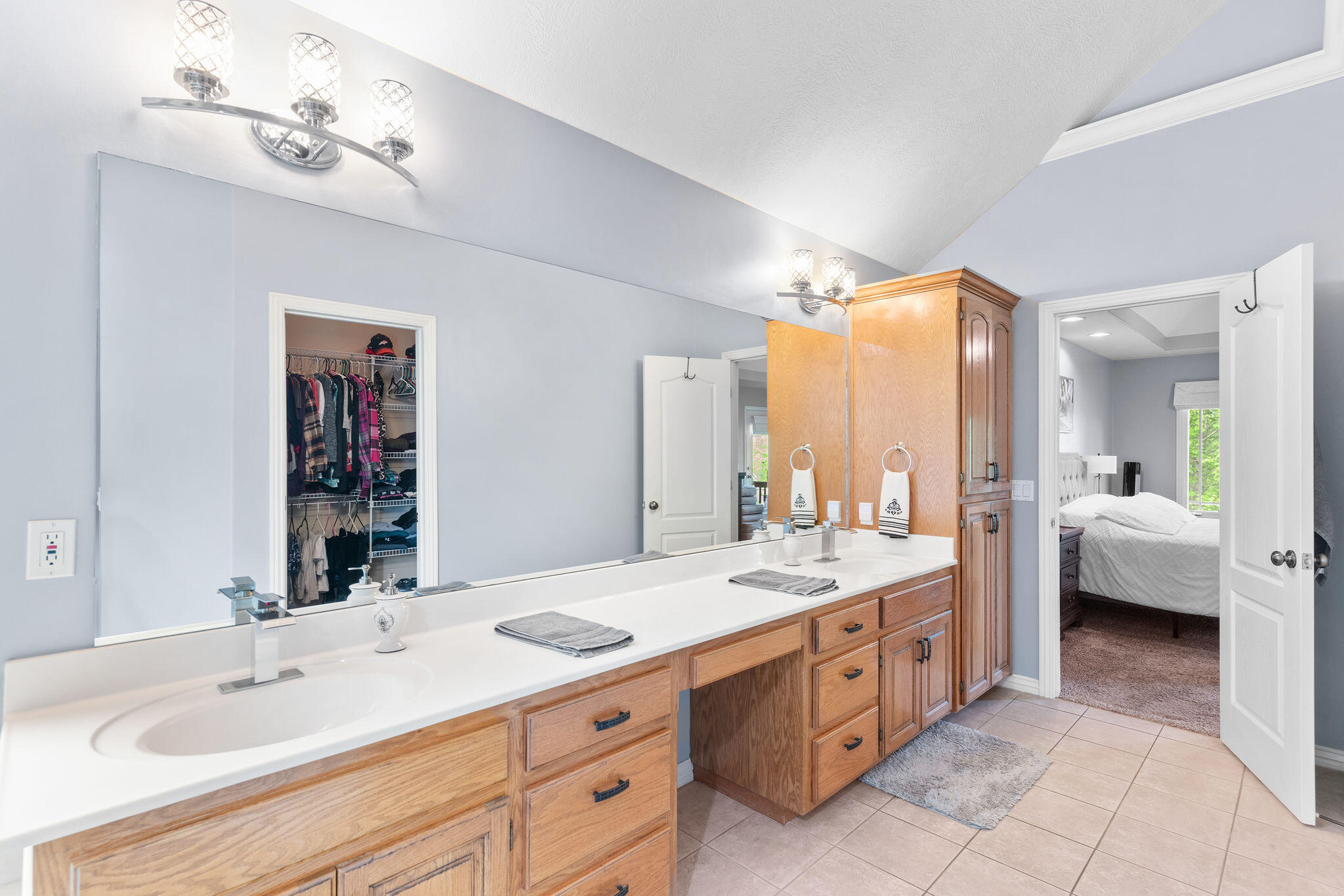 1101 Woodhill Court Property Photo 26