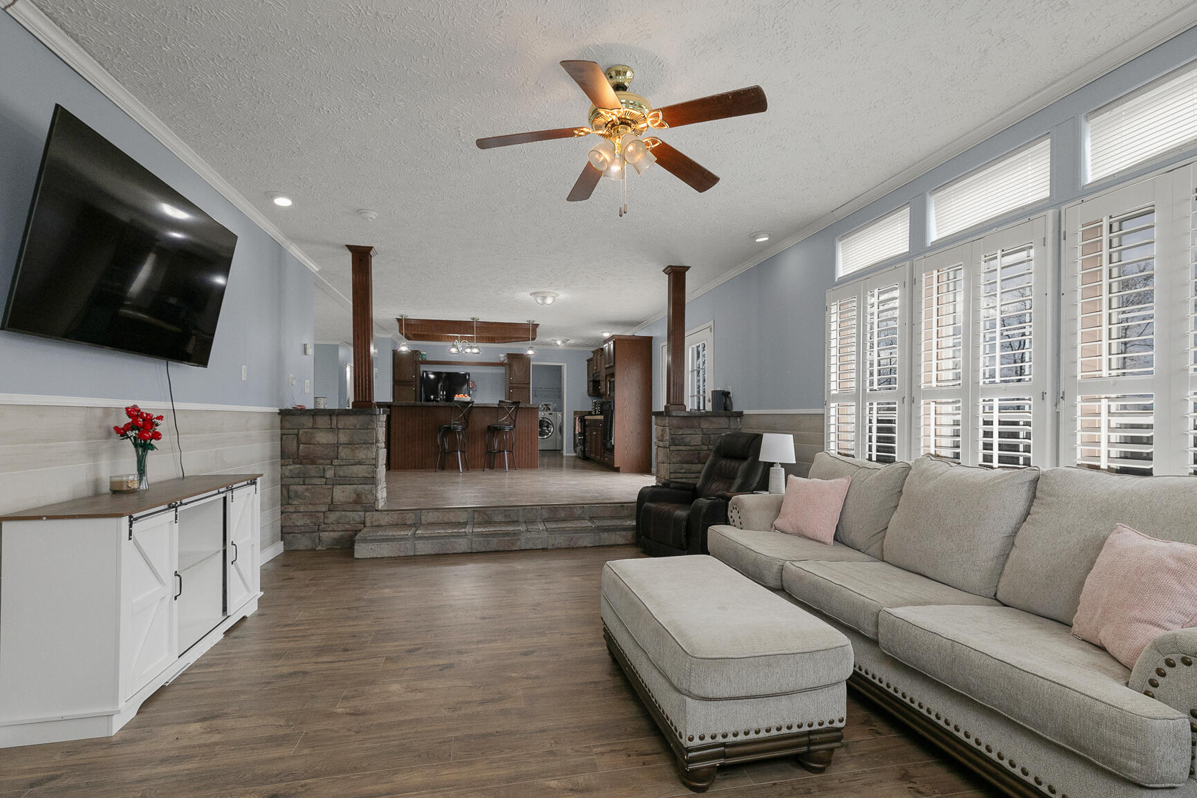 1590 Fisk Road Property Photo 15