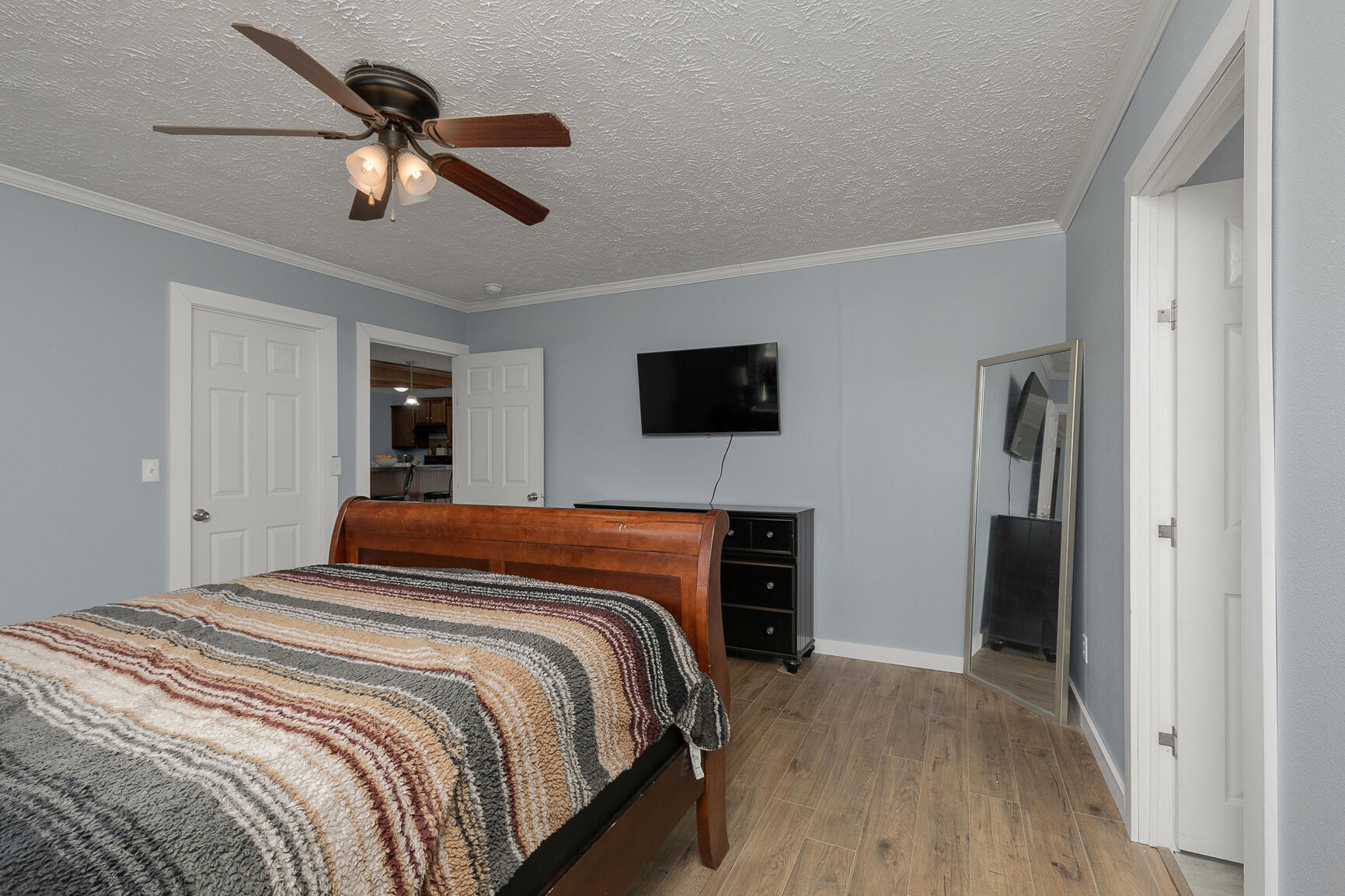 1590 Fisk Road Property Photo 17