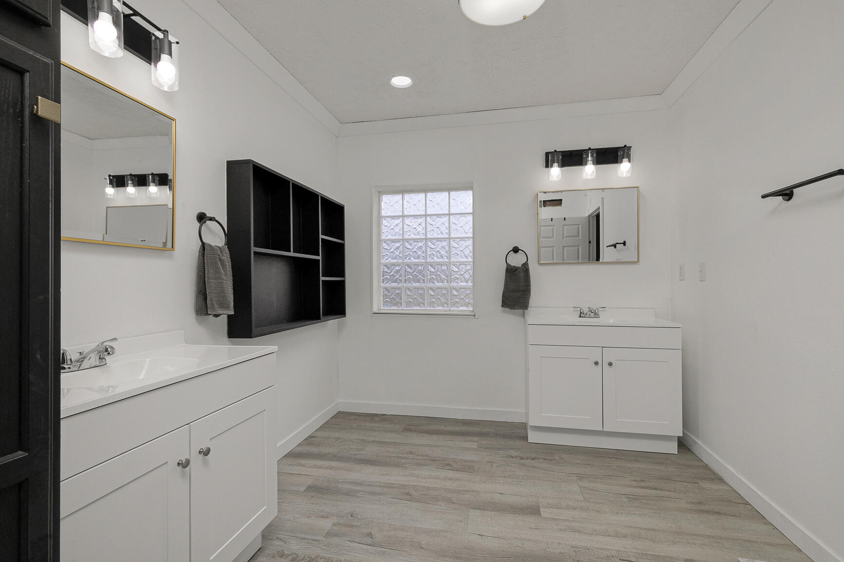 1590 Fisk Road Property Photo 19