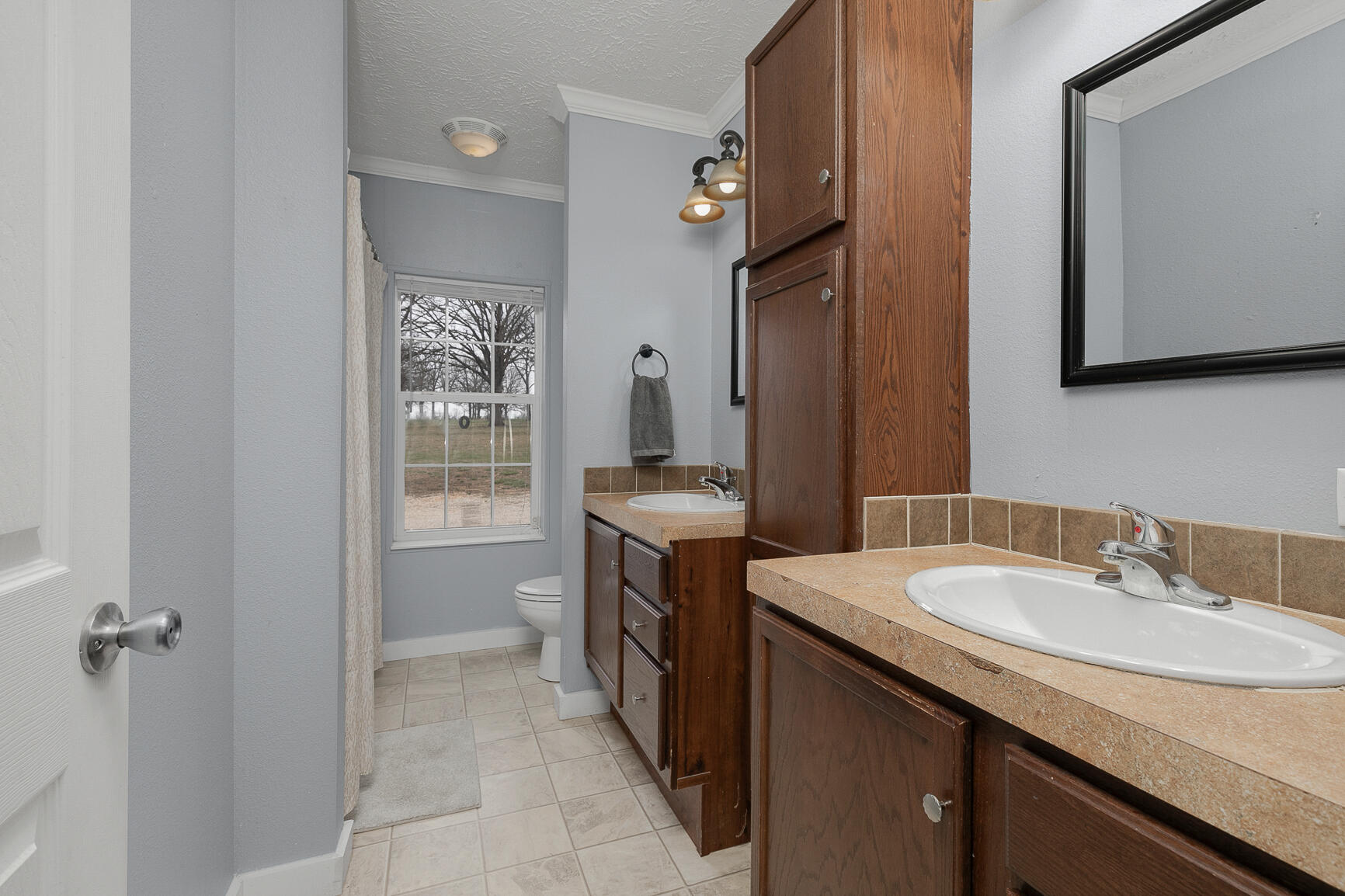 1590 Fisk Road Property Photo 23